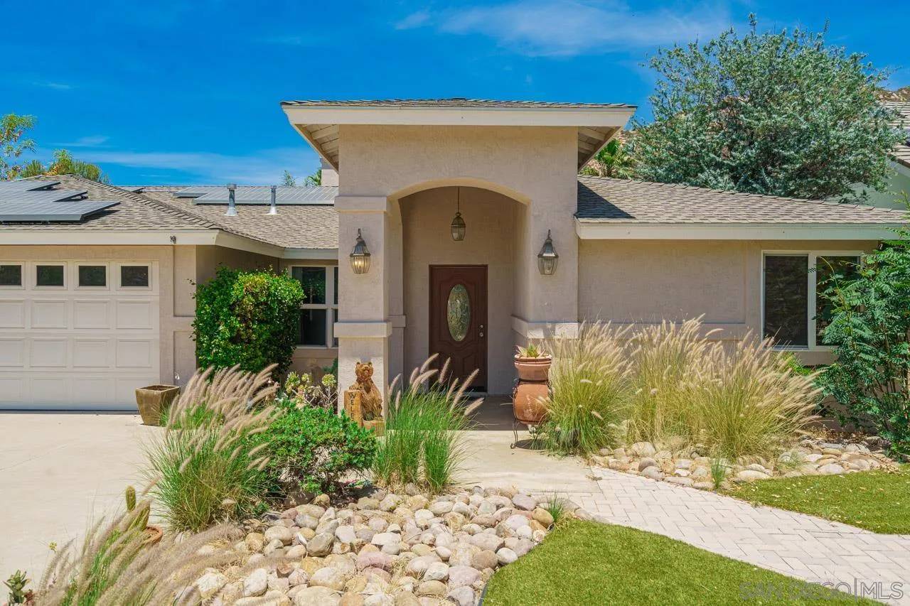 Romona, CA 92065,26152 Bellemore Dr