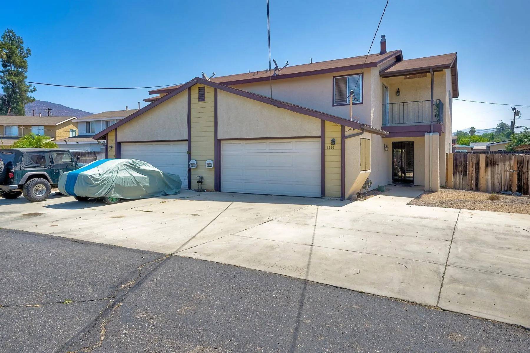 El Cajon, CA 92021,1415-17 Flag Ln