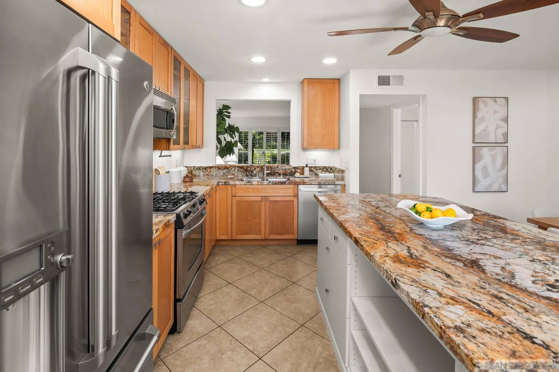 Cardiff, CA 92007,2464 Caminito Ocean Cove