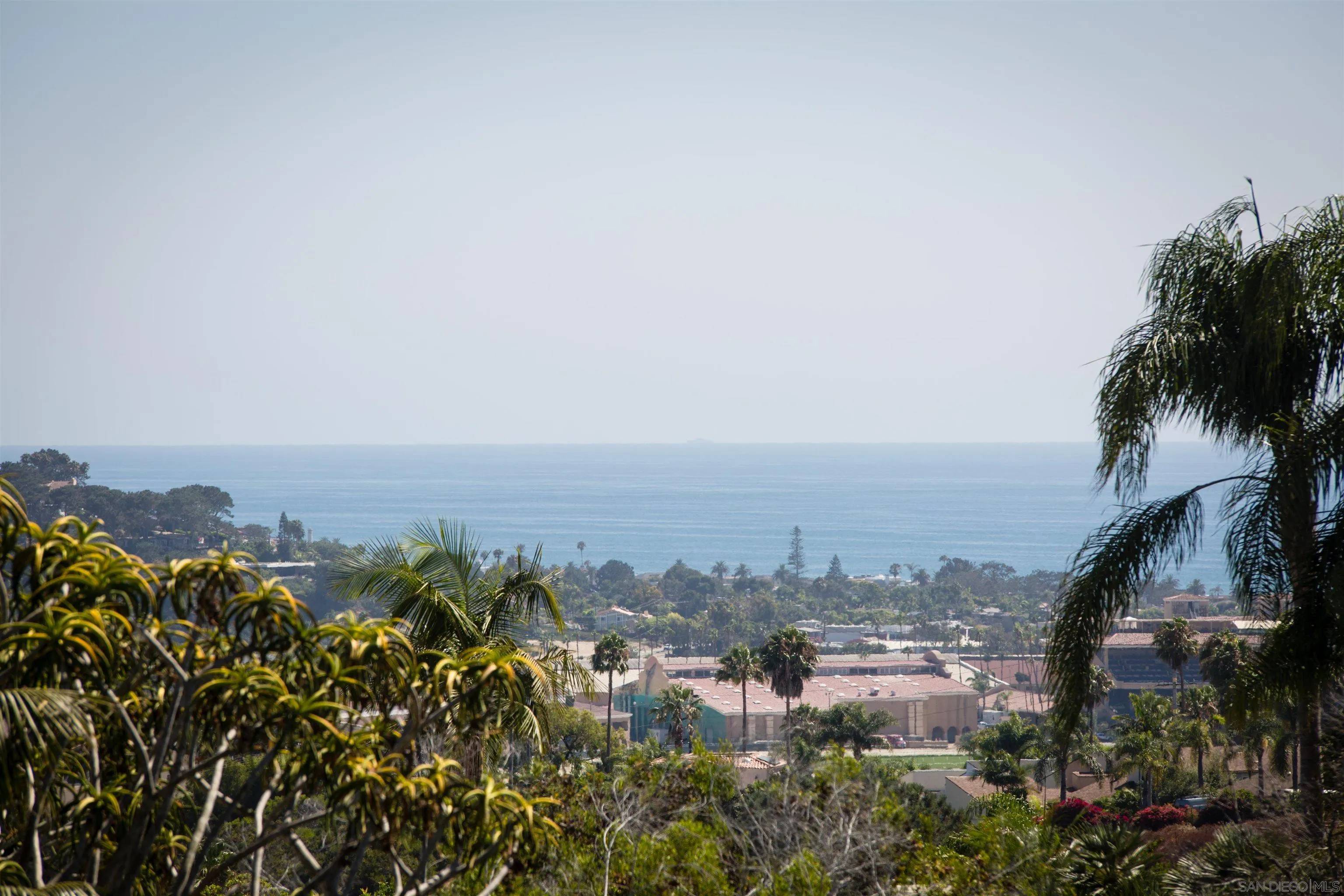 Del Mar, CA 92014,1047 Highland Dr