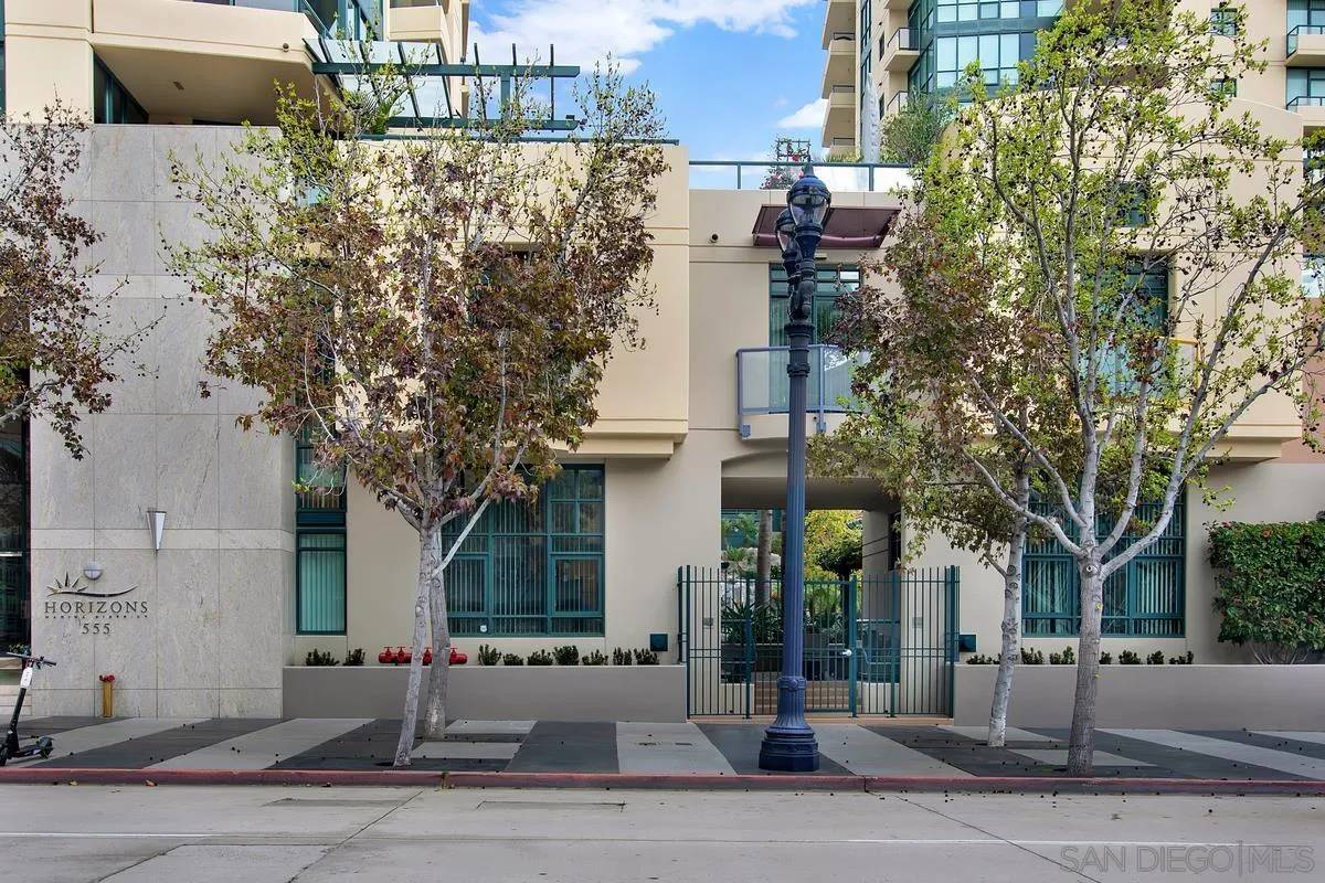 San Diego, CA 92101,531 Front St
