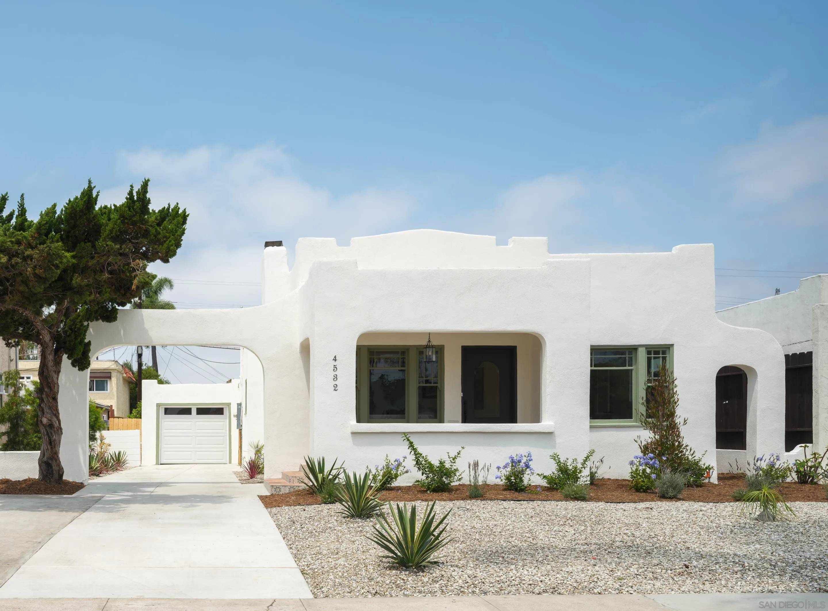San Diego, CA 92116,4532 Kensington Drive