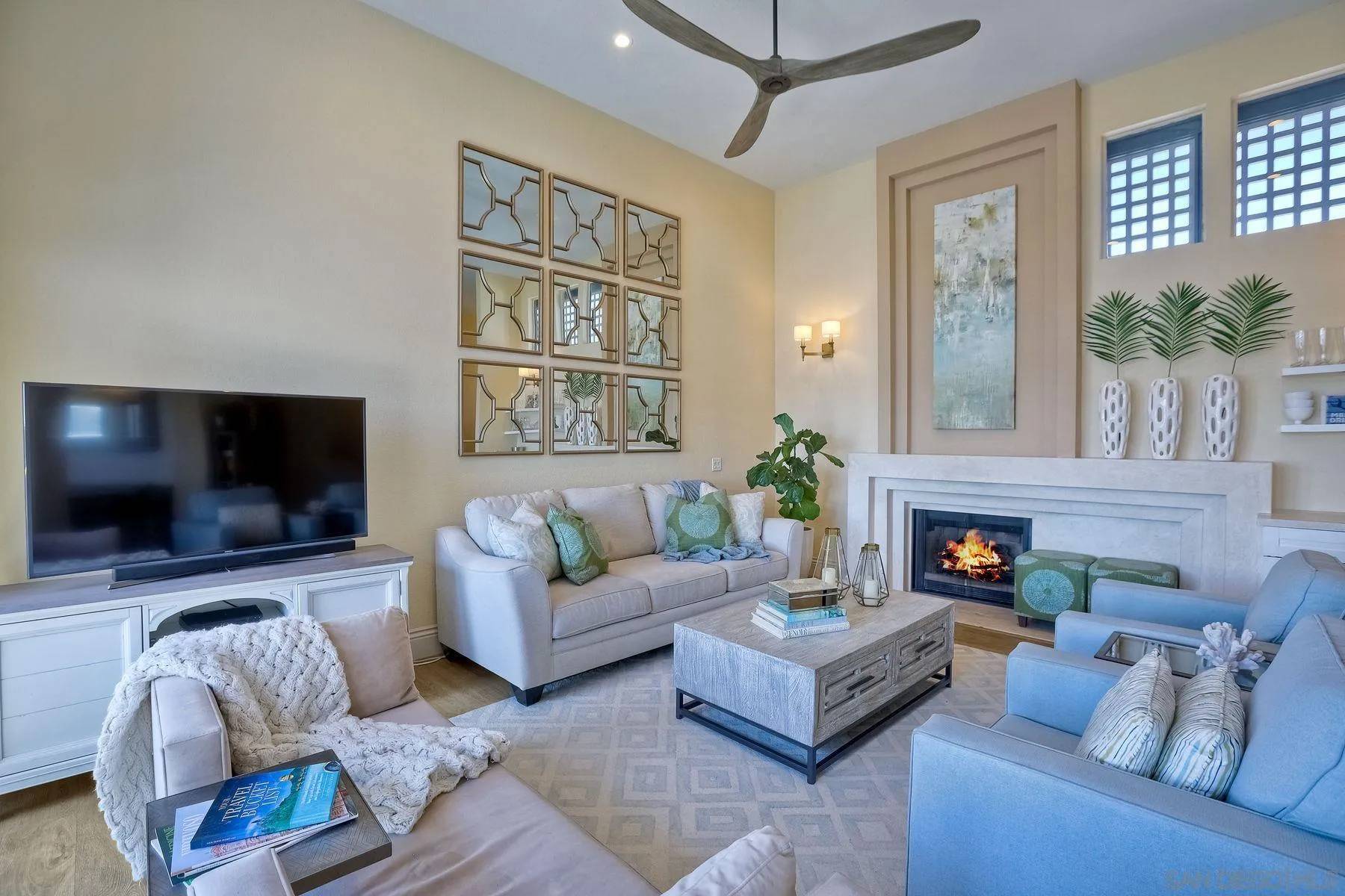 Del Mar, CA 92014,1043 Freedom Court