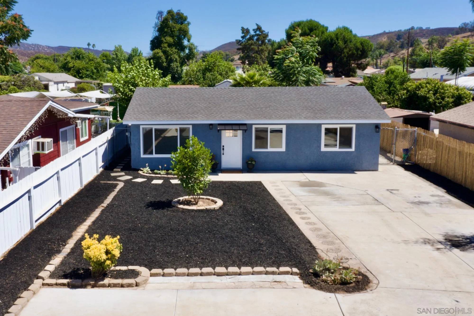 Lakeside, CA 92040,12525 Julian Avenue