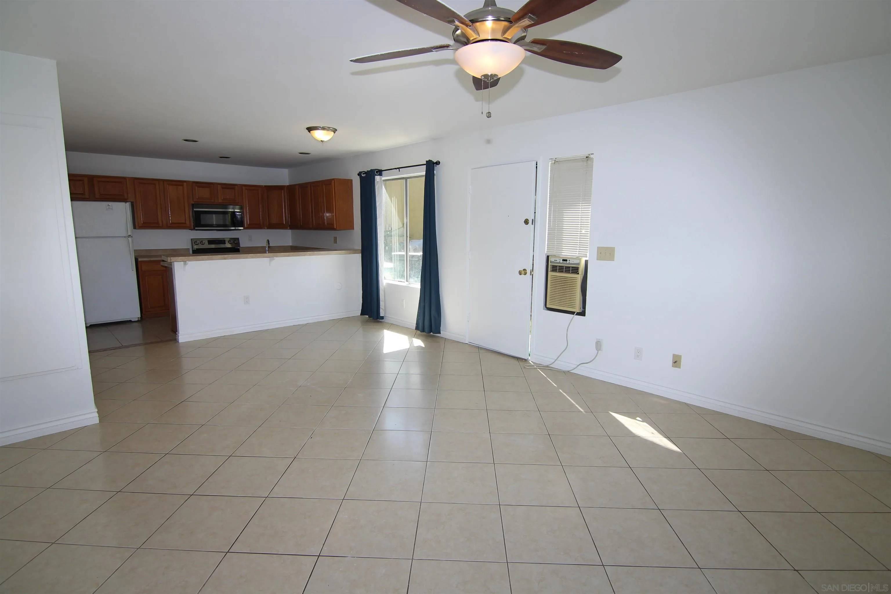 San Diego, CA 92129,13749 Caminito Vizzini