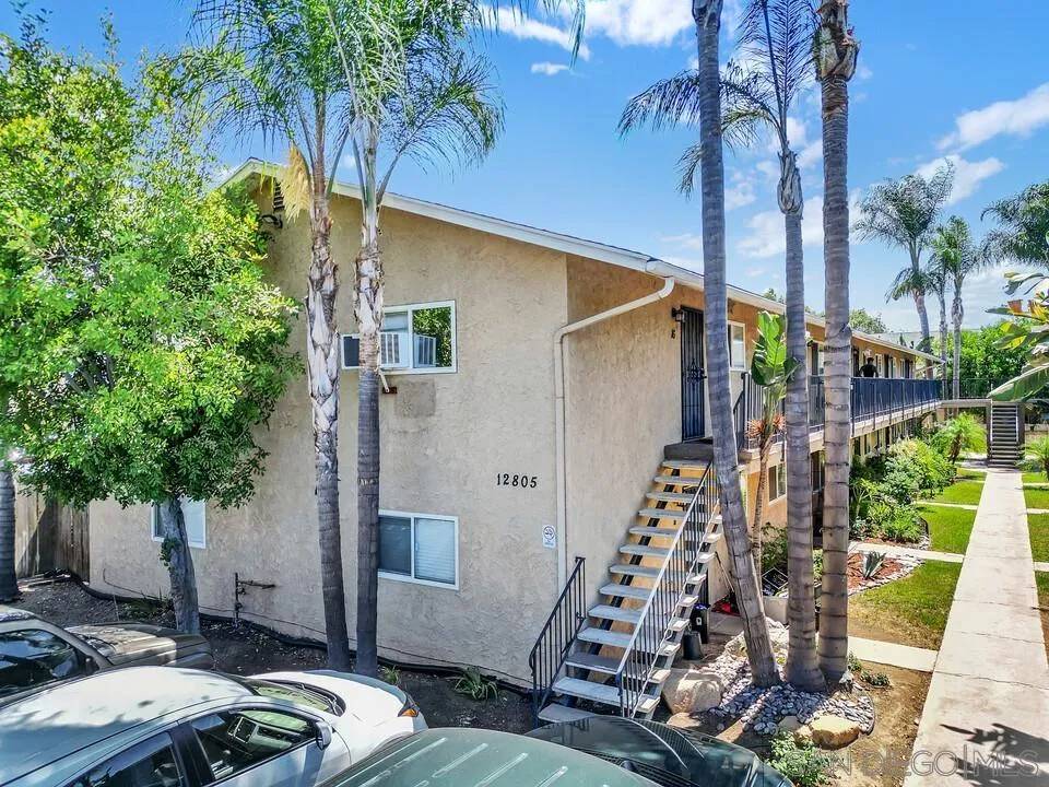 Lakeside, CA 92040,12805 Mapleview St #16