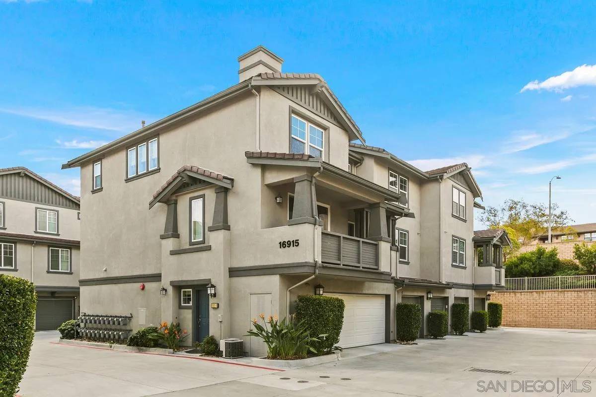San Diego, CA 92127,16915 Hutchins Lndg #45