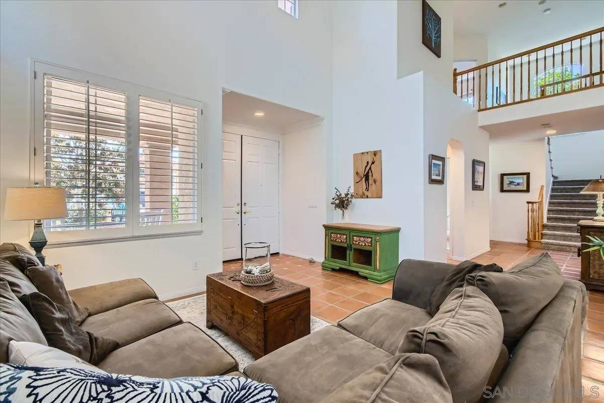 Carlsbad, CA 92011,1382 Sparrow Rd
