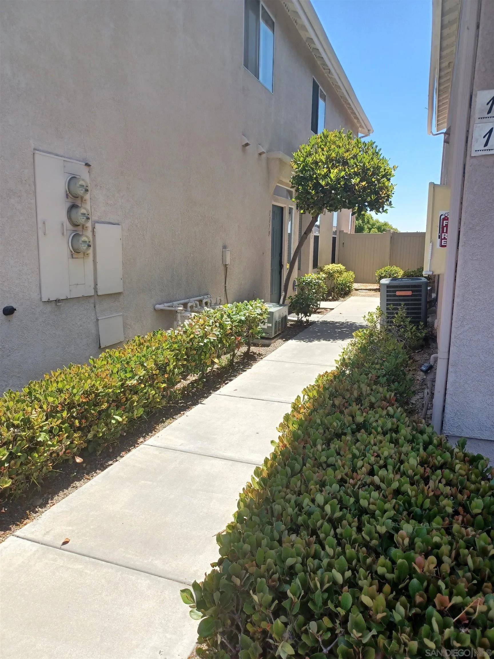 Chula Vista, CA 91910,1181 De Soto Court