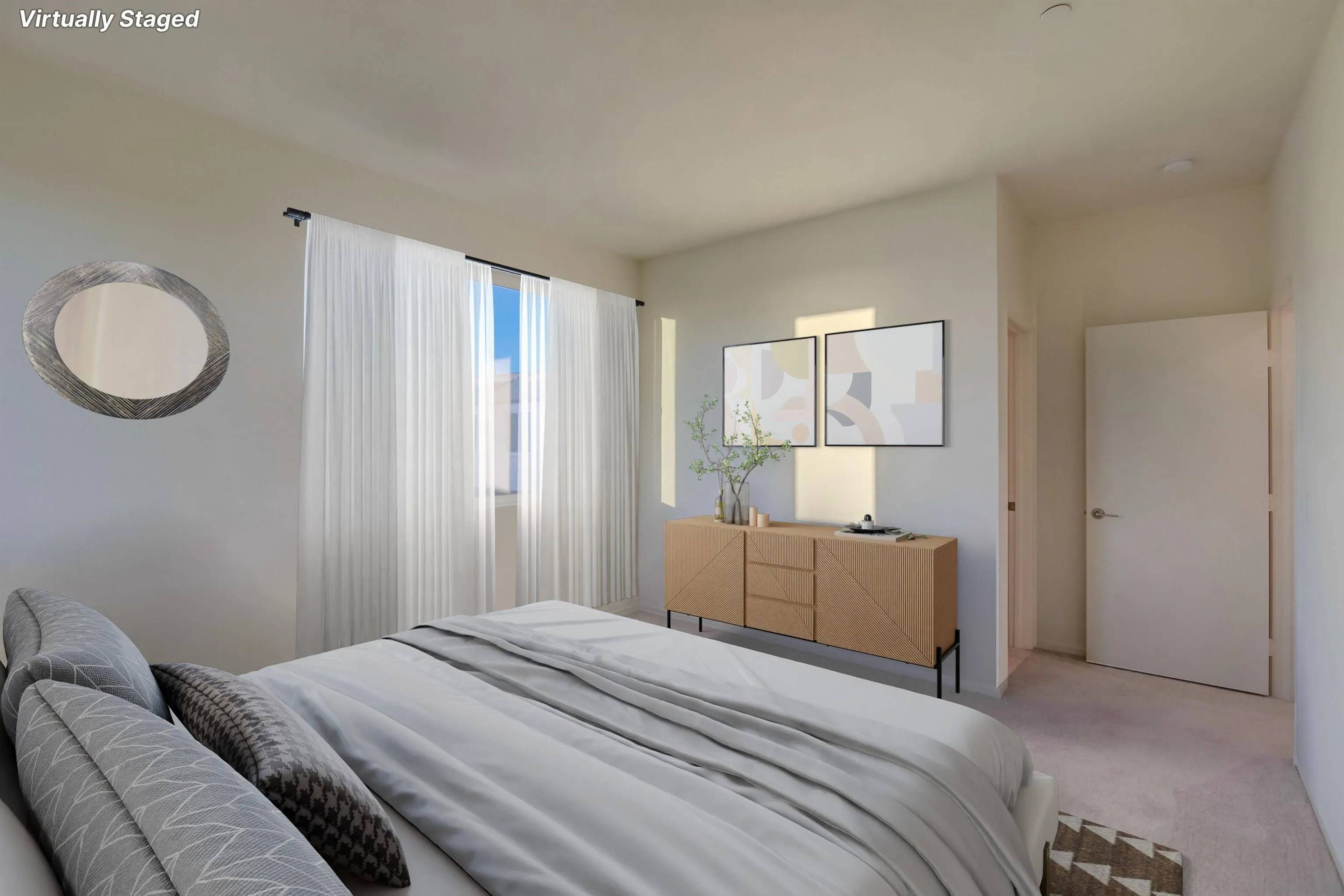 San Diego, CA 92154,5305 Seacliff Place 8