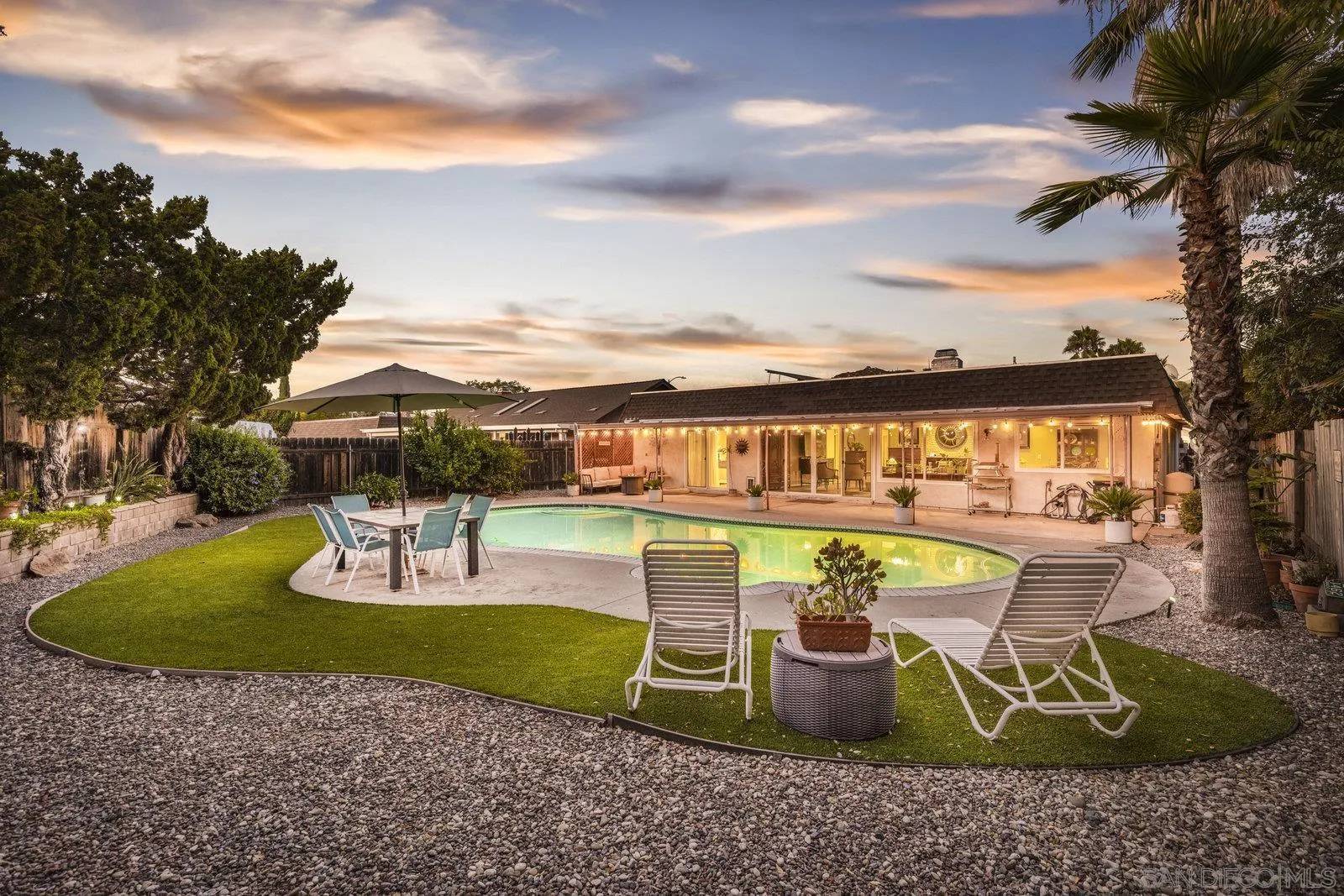 Poway, CA 92064,14152 Kendra Way