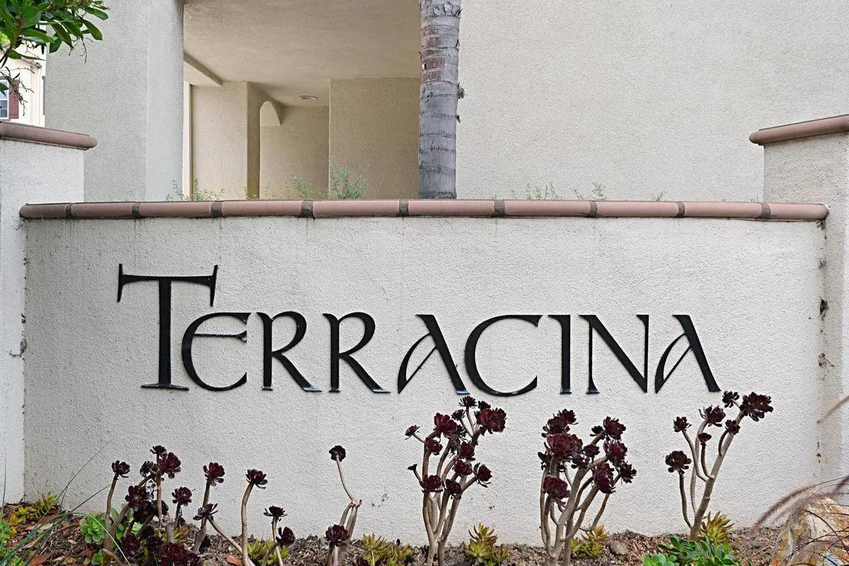 San Diego, CA 92103,1313 Terracina Ln