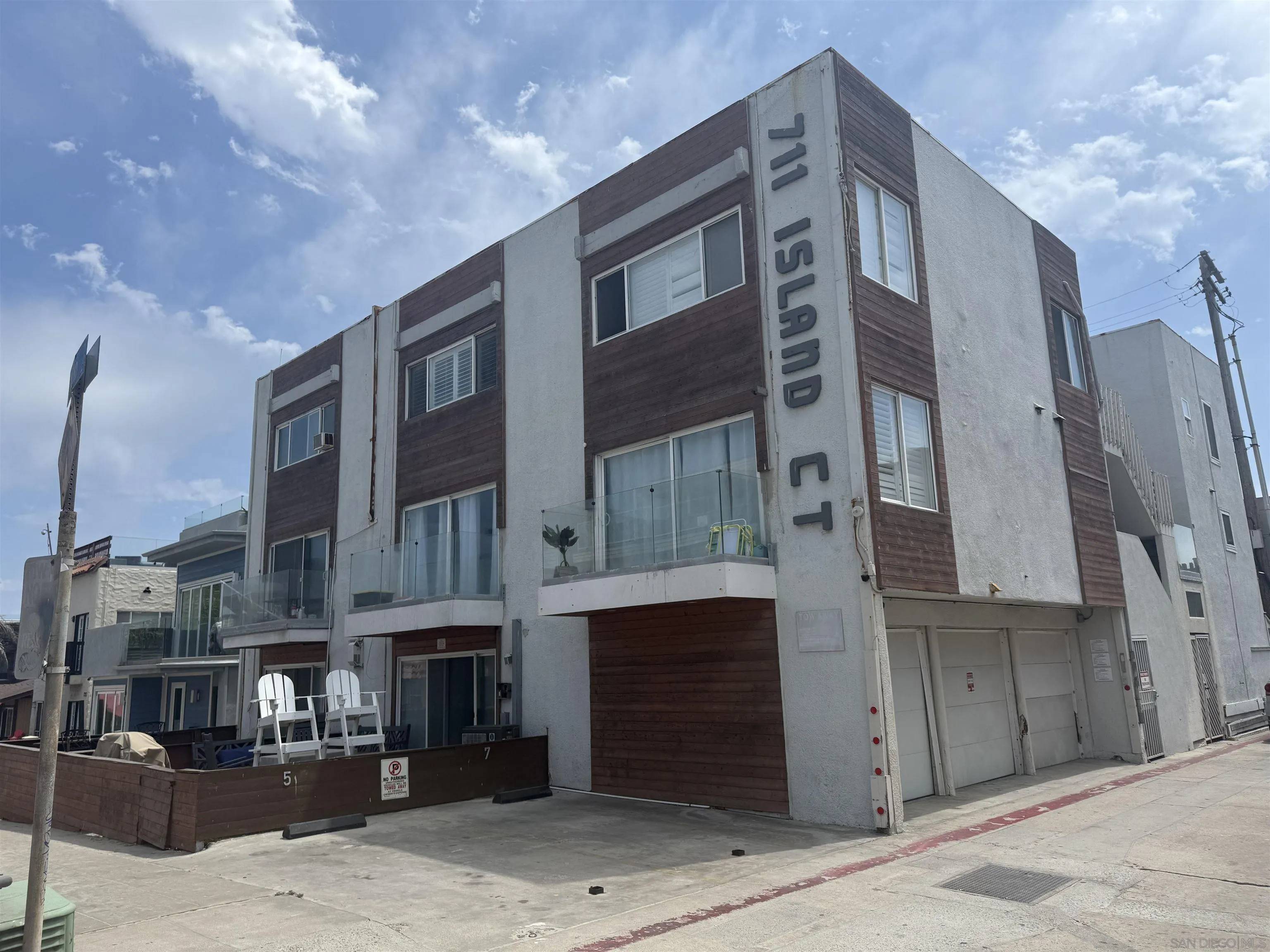 San Diego, CA 92109,Address not disclosed