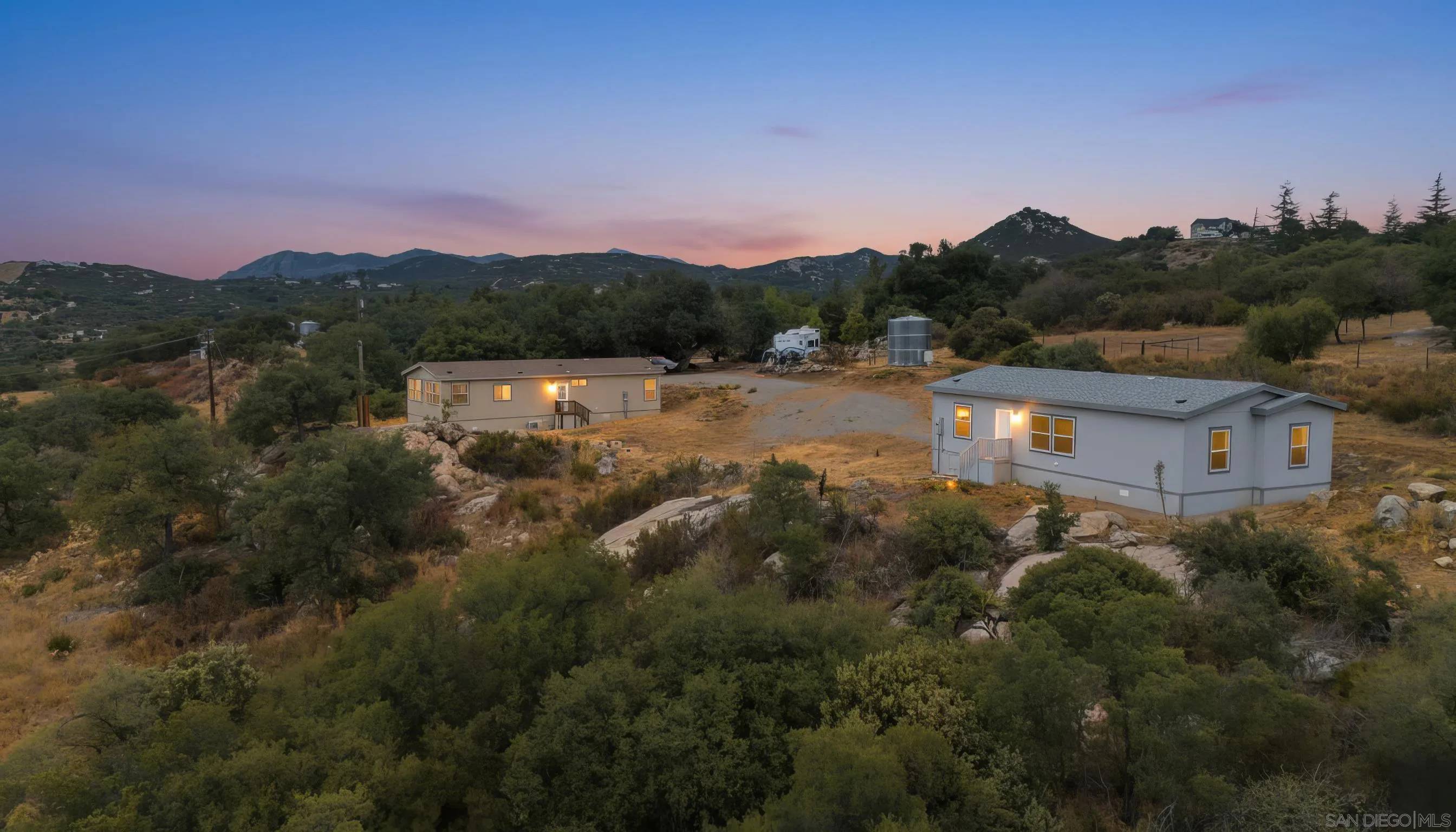 Alpine, CA 91901,22815 Illahee Dr 17