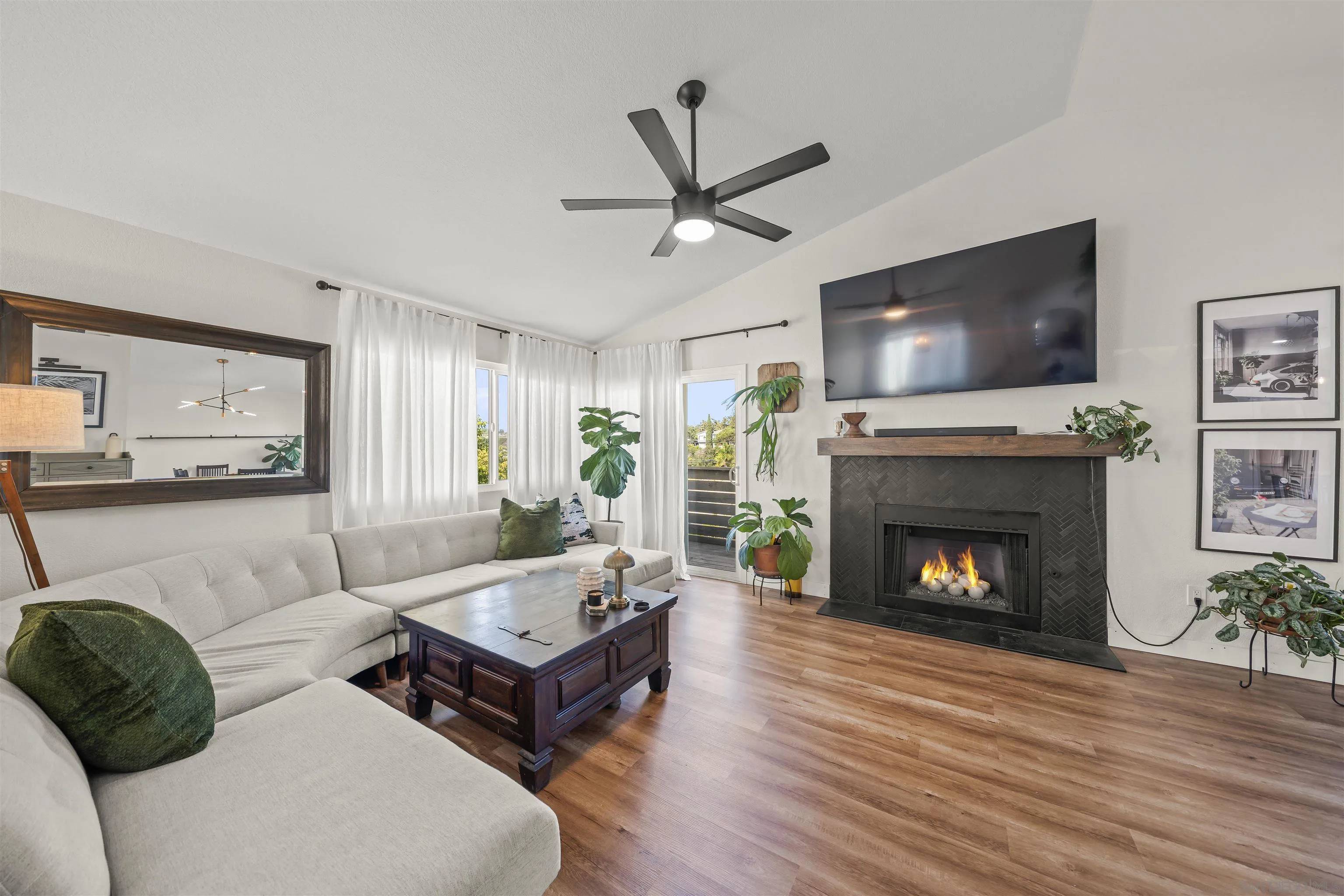 Lemon Grove, CA 91945,1928 Noble St