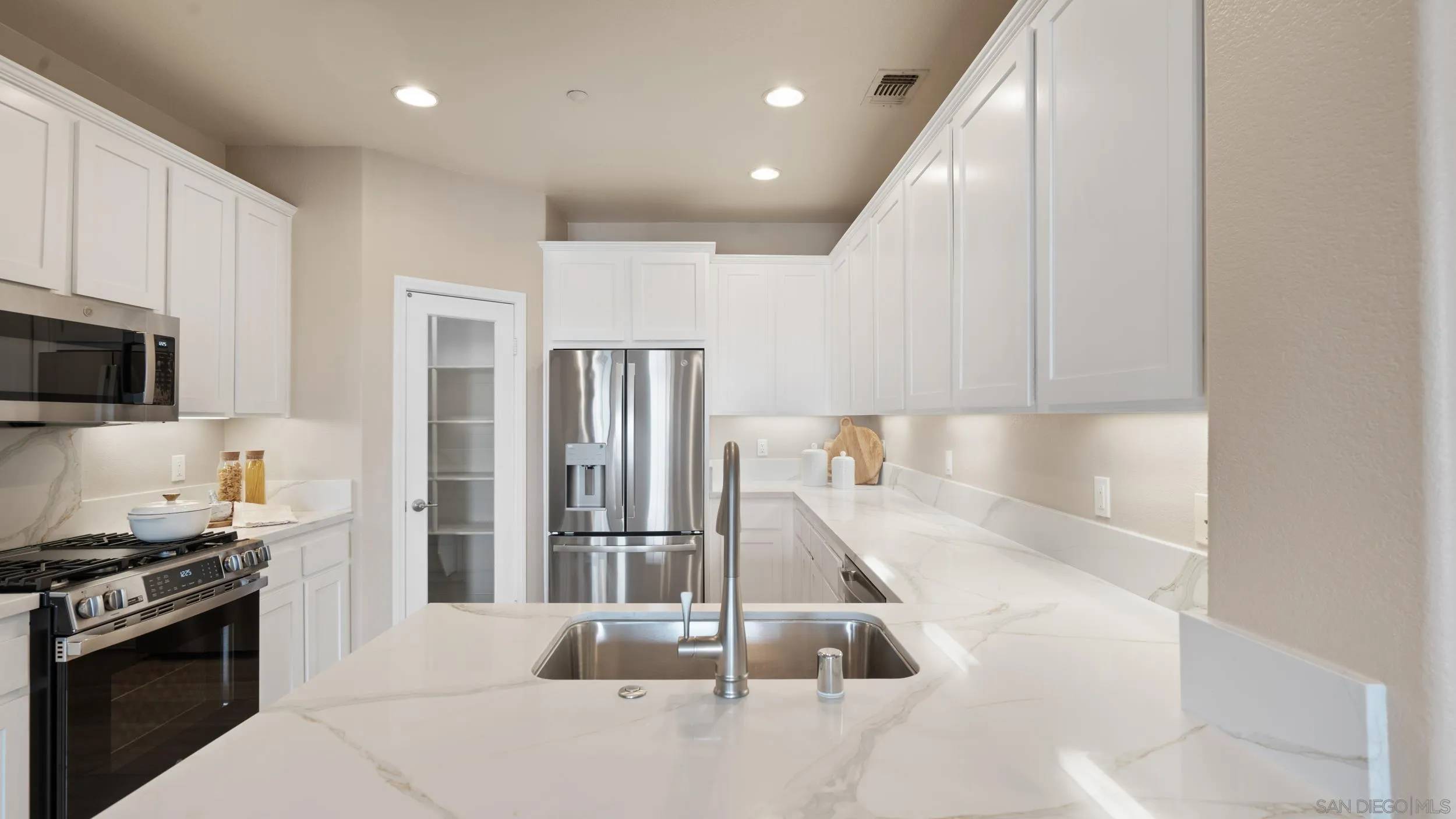 San Marcos, CA 92078,2145 Silverado Street