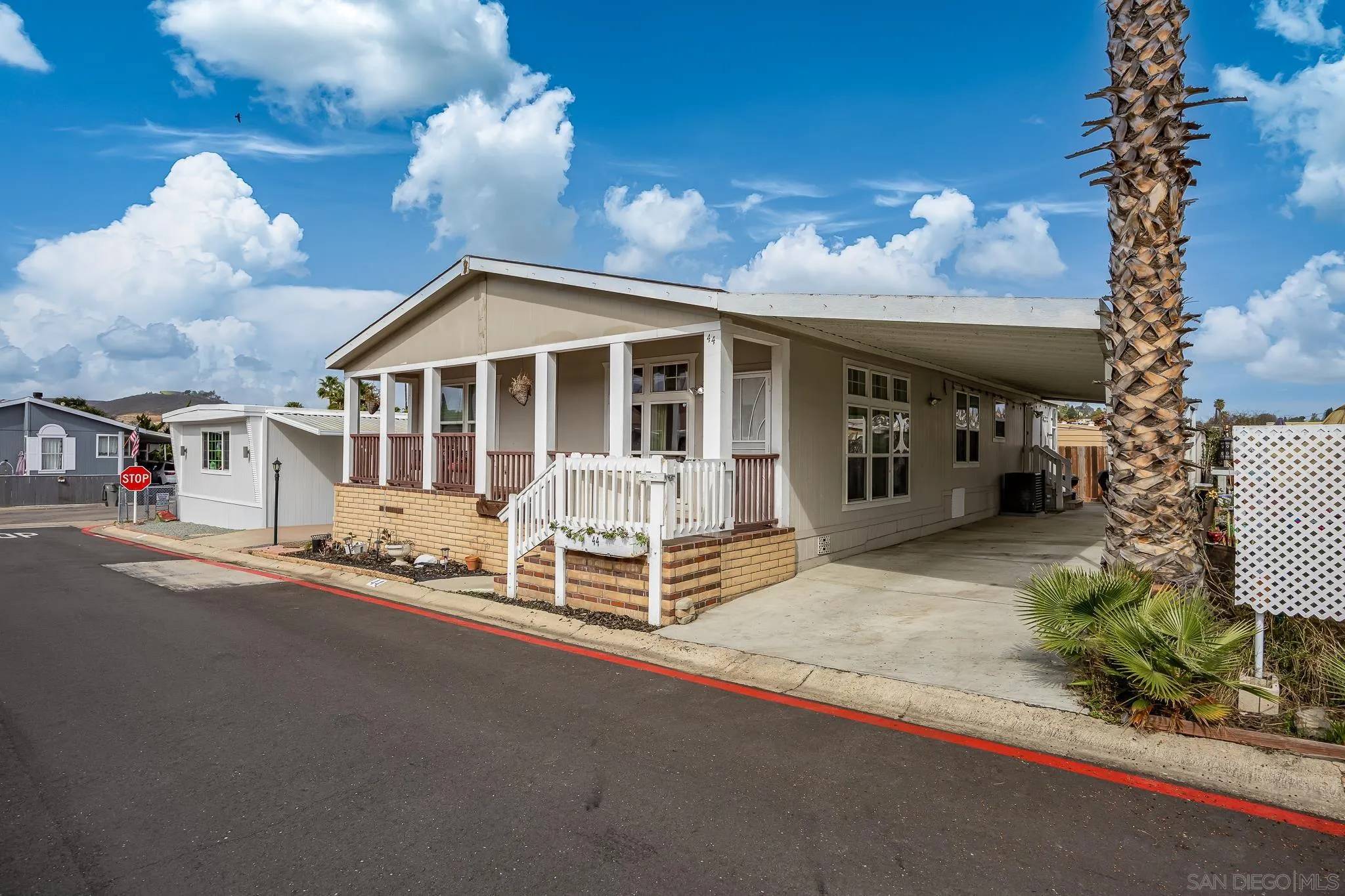 Spring Valley, CA 91978,10767 Jamacha Blvd #Spc 44