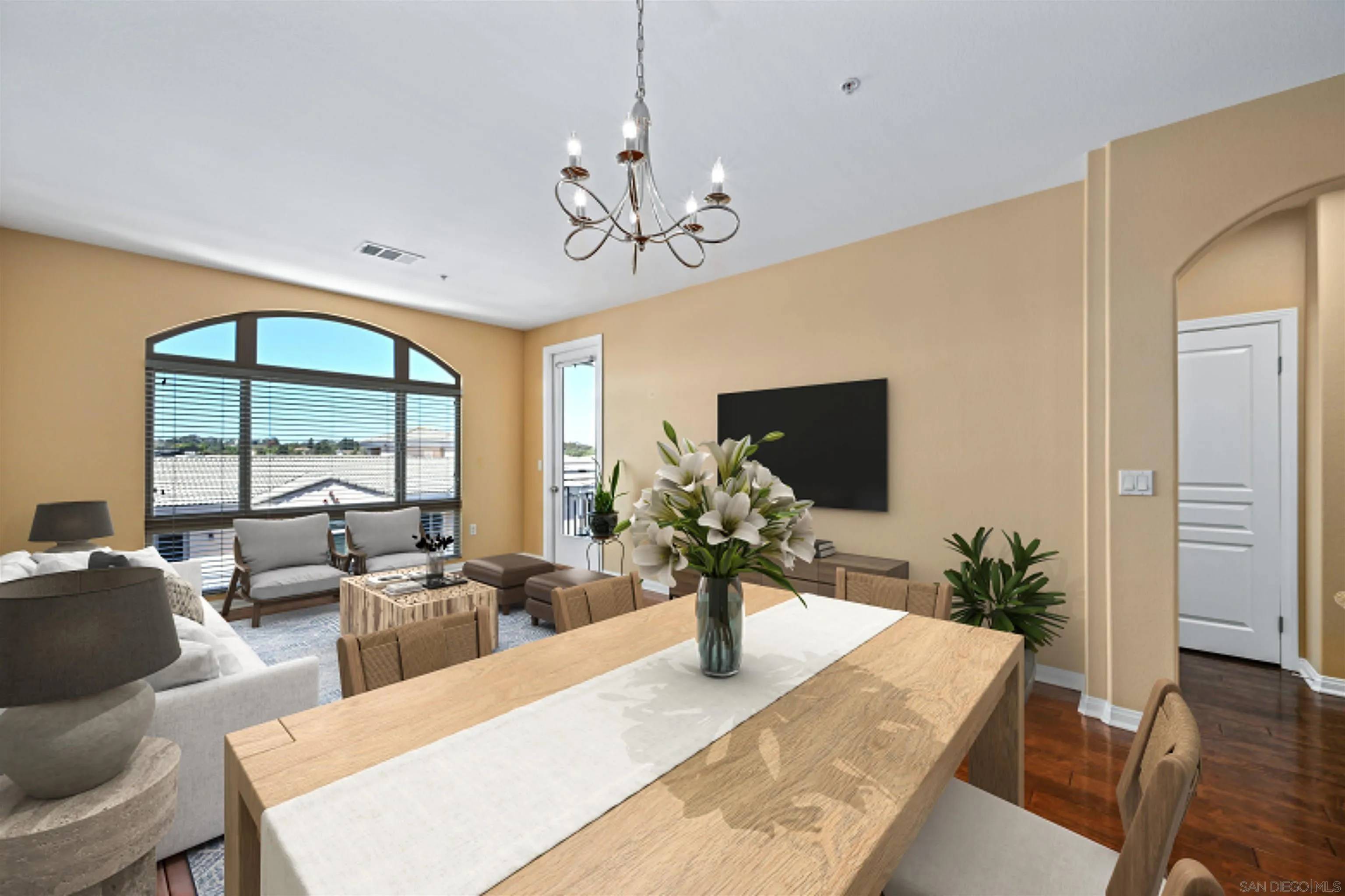 San Diego, CA 92130,3877 Pell Pl #424
