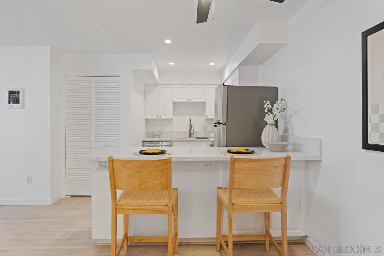 San Diego, CA 92120,6955 Alvarado Rd #43