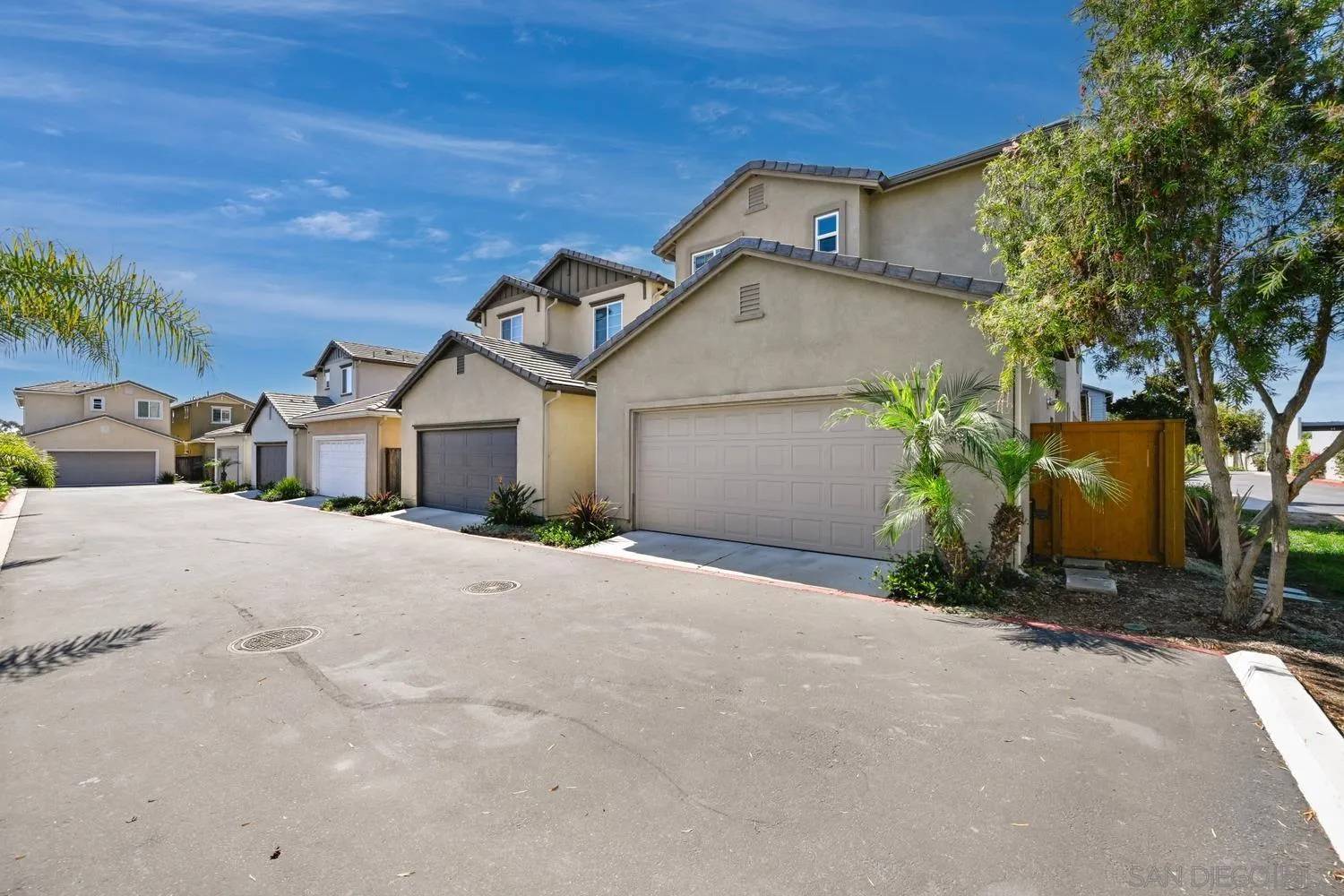 Oceanside, CA 92054,1786 Jasmine Way