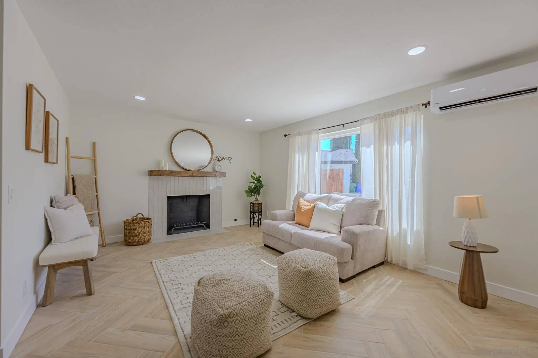 San Diego, CA 92126,10805 Eberly Ct