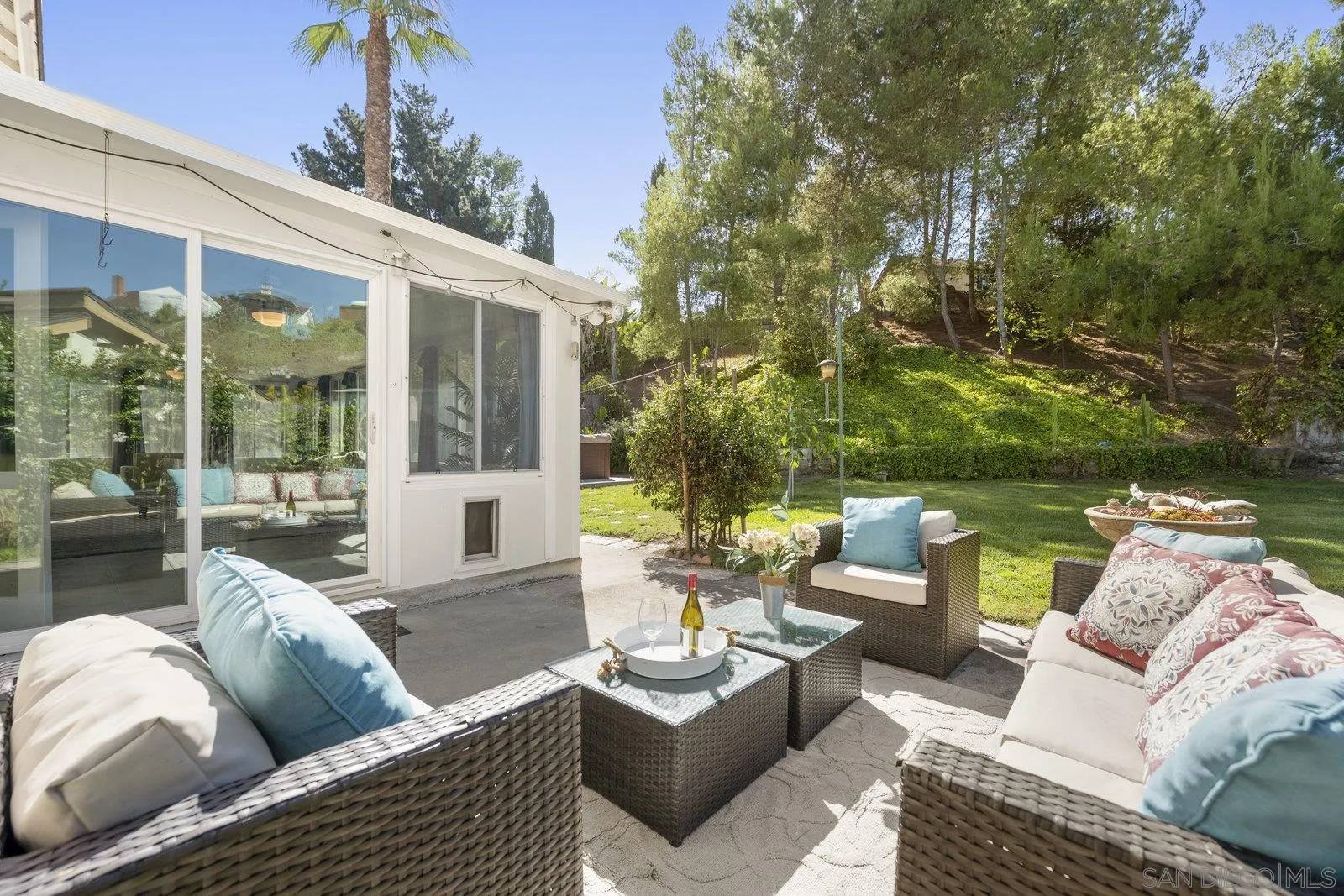 San Diego, CA 92129,15541 Paseo Jenghiz