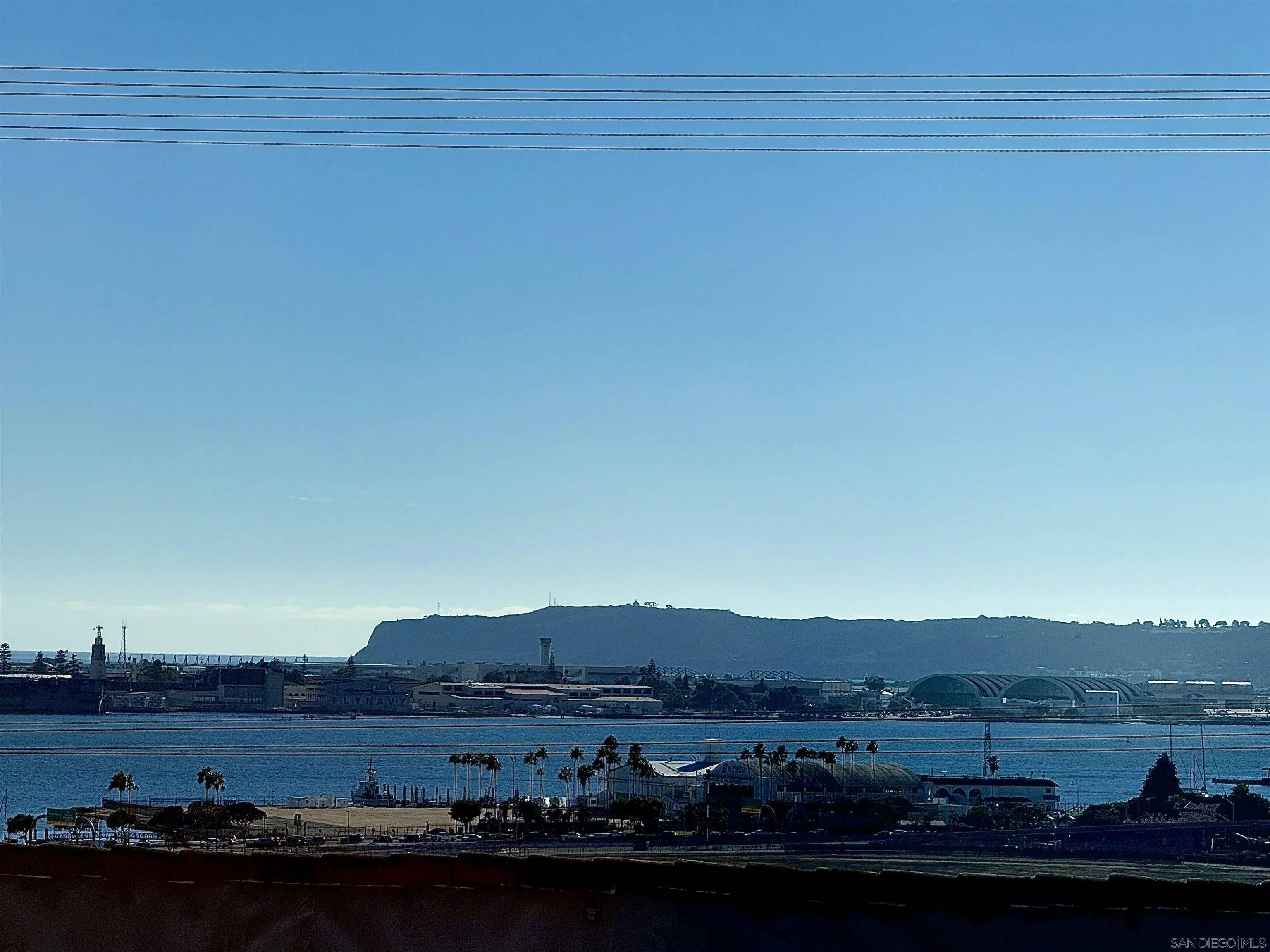 San Diego, CA 92103,2930 Columbia St #F