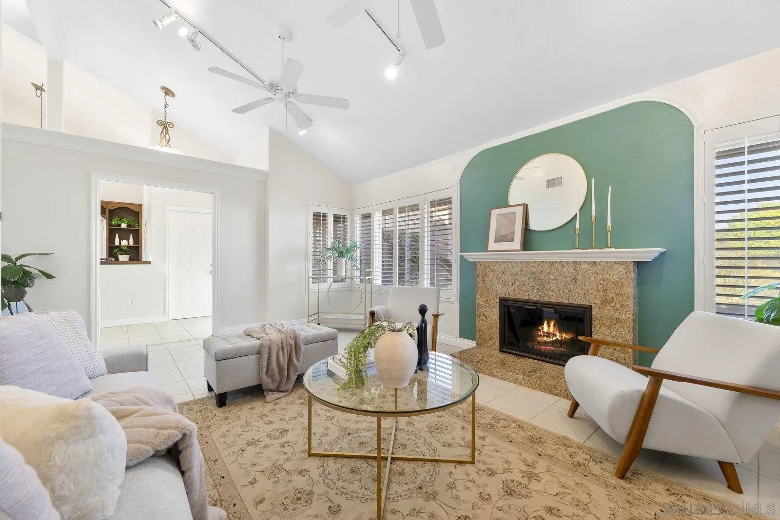 San Diego, CA 92127,11409 Duenda Rd