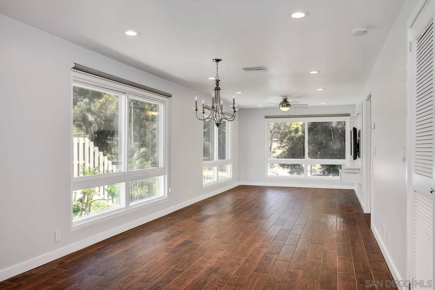 San Diego, CA 92101,540 Hawthorn #2E