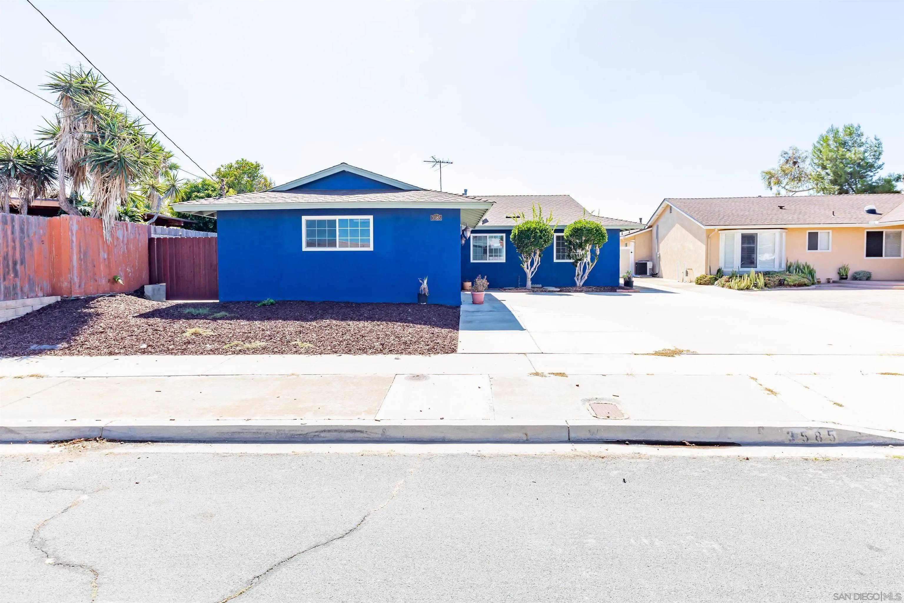 San Diego, CA 92117,3585 Gaylord Ct