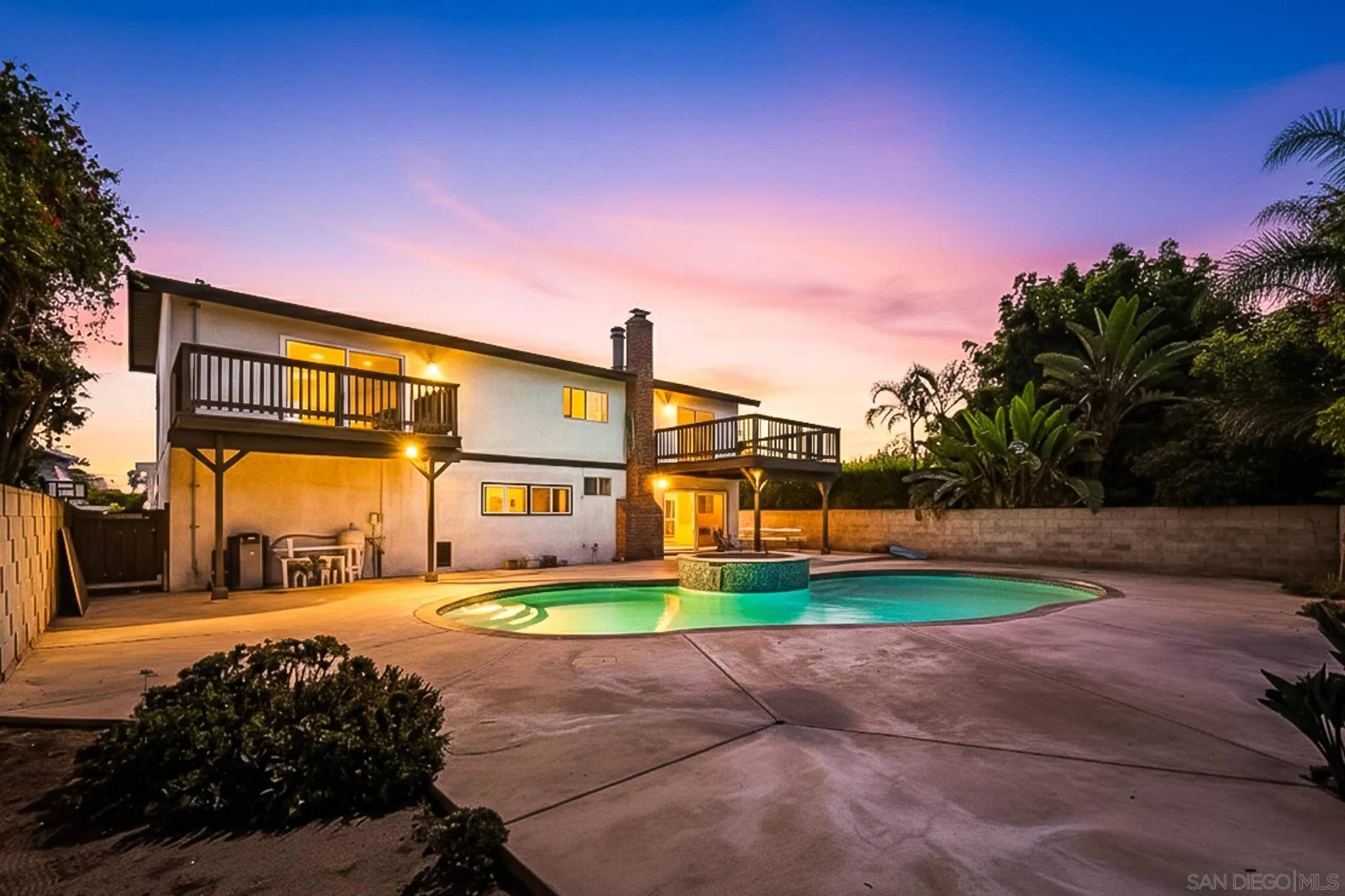 San Diego, CA 92117,4150 Taos Dr