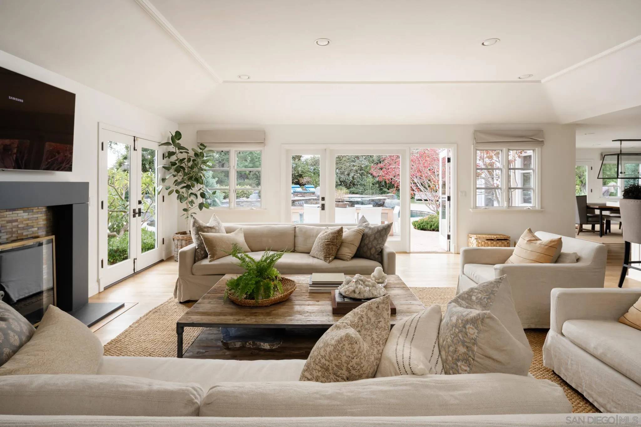 Rancho Santa Fe, CA 92067,5499 Avenida Maravillas