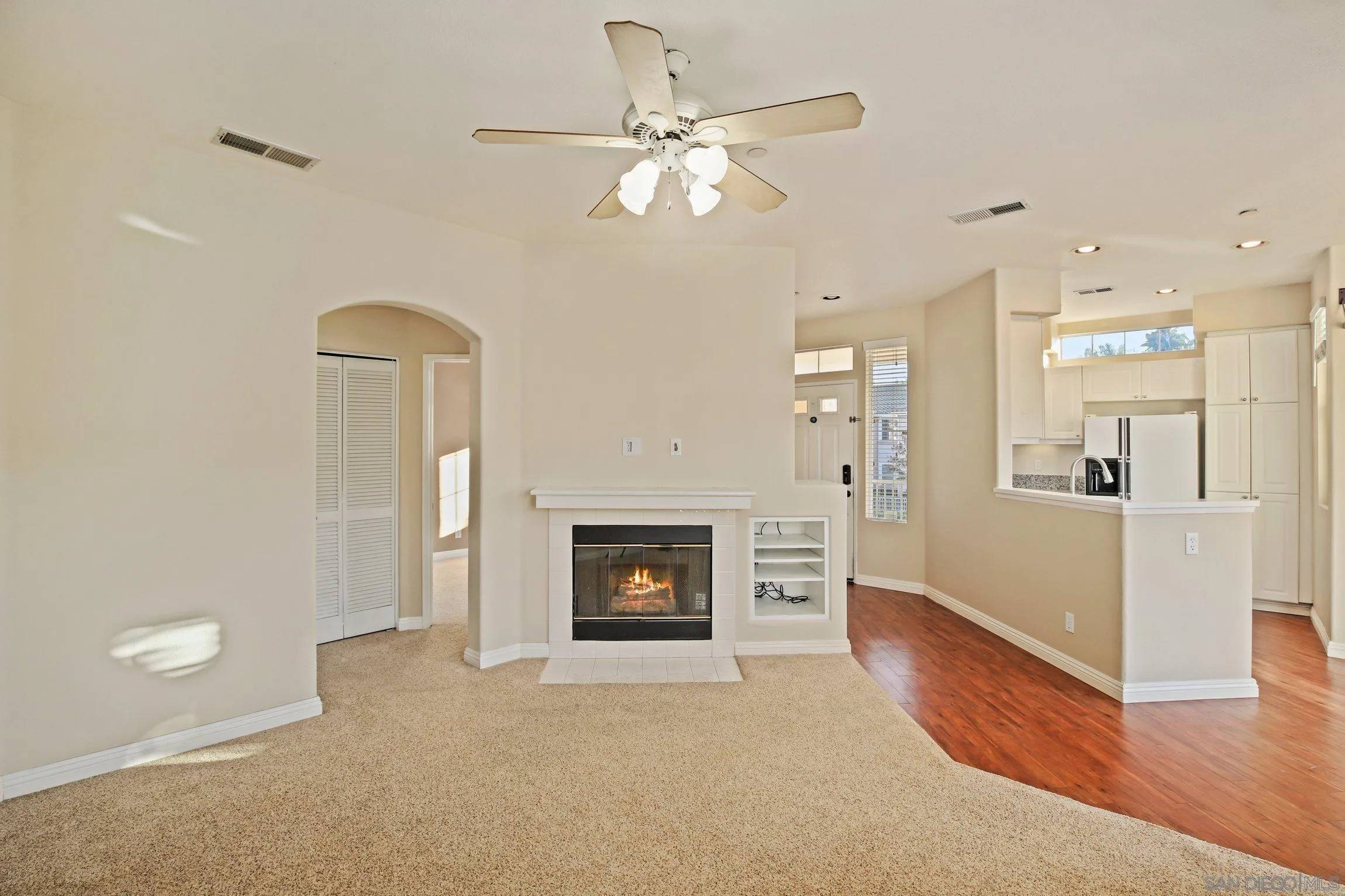 San Diego, CA 92128,10766 Sabre Hill Dr #258