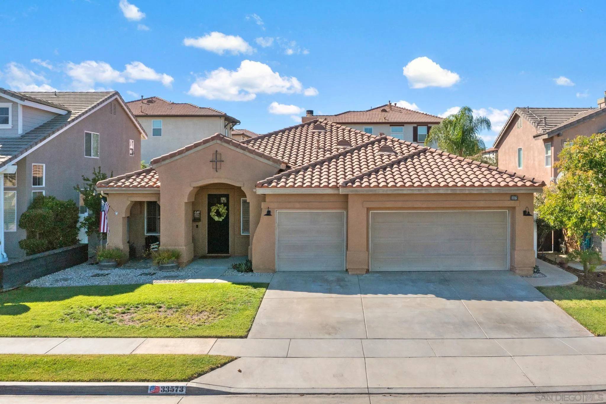 Murrieta, CA 92563,33573 Azalea Ln