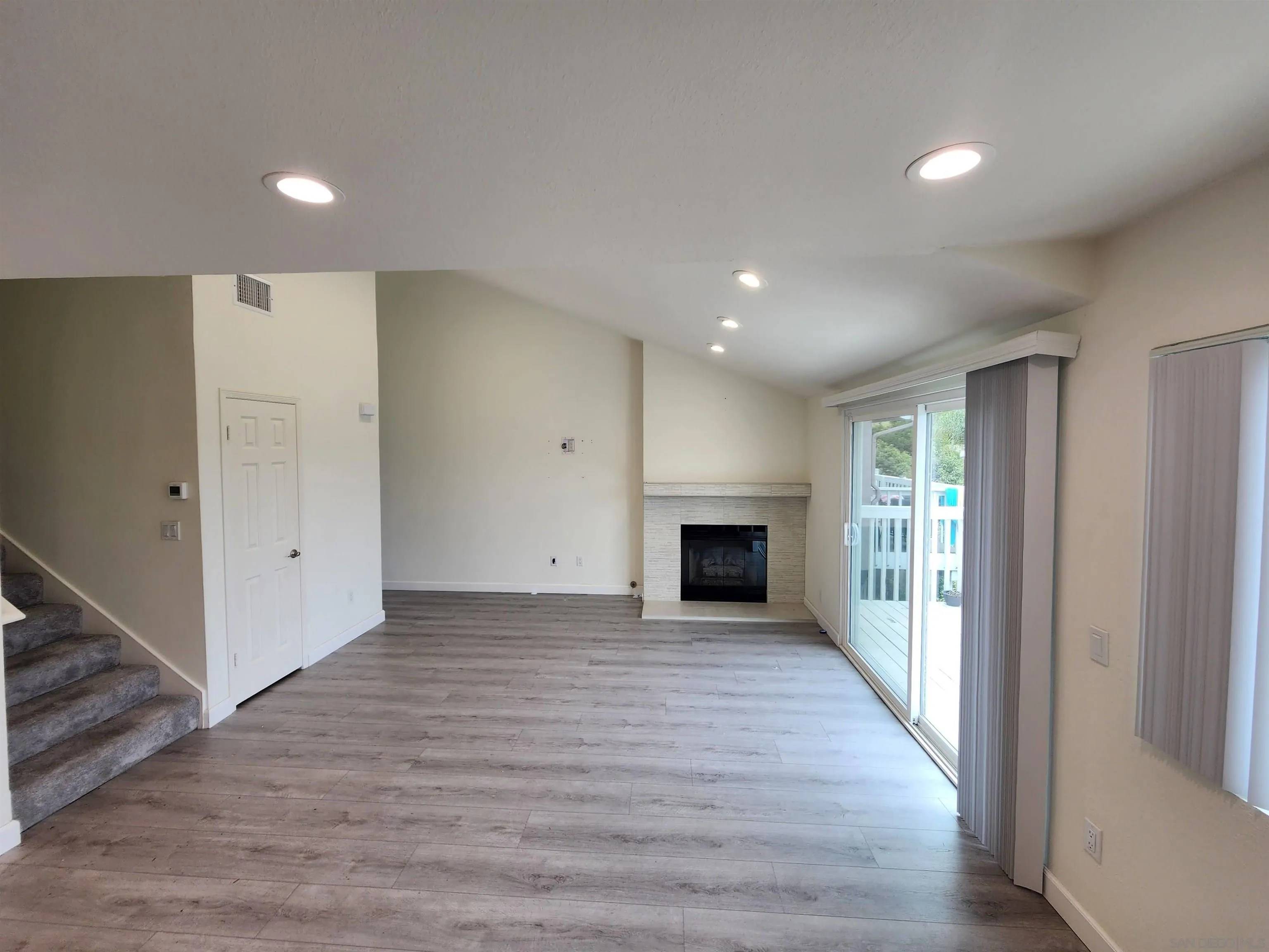 Solana Beach, CA 92075,809 Highland Dr.