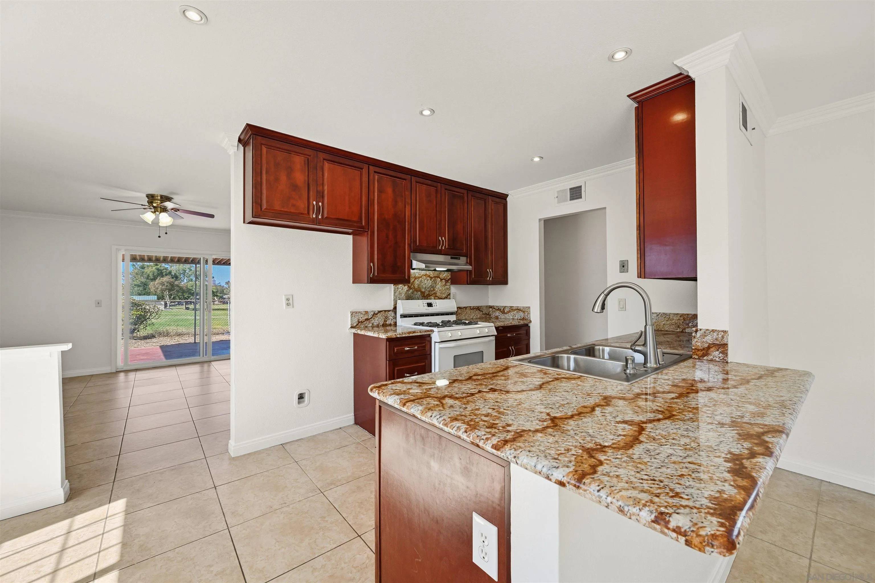 San Diego, CA 92154,750 Hawaii Avenue