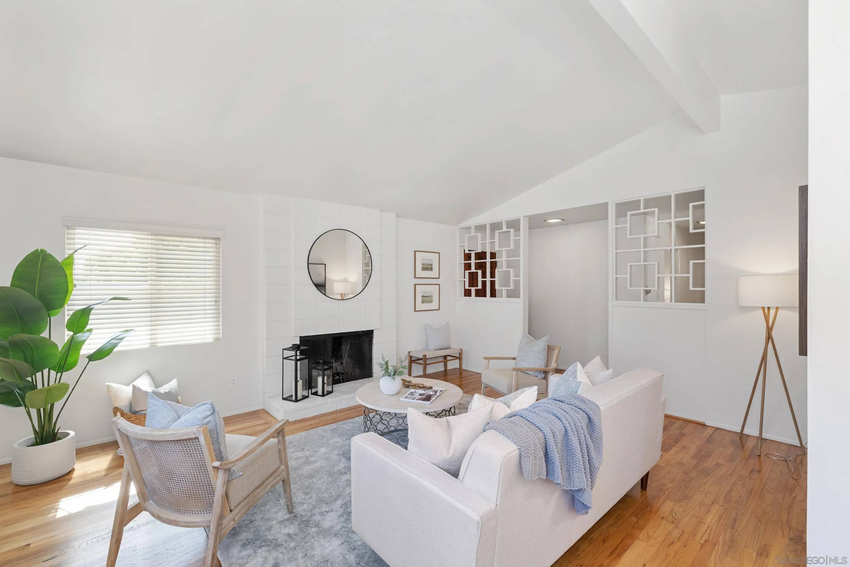 San Diego, CA 92111,6664 Forum St