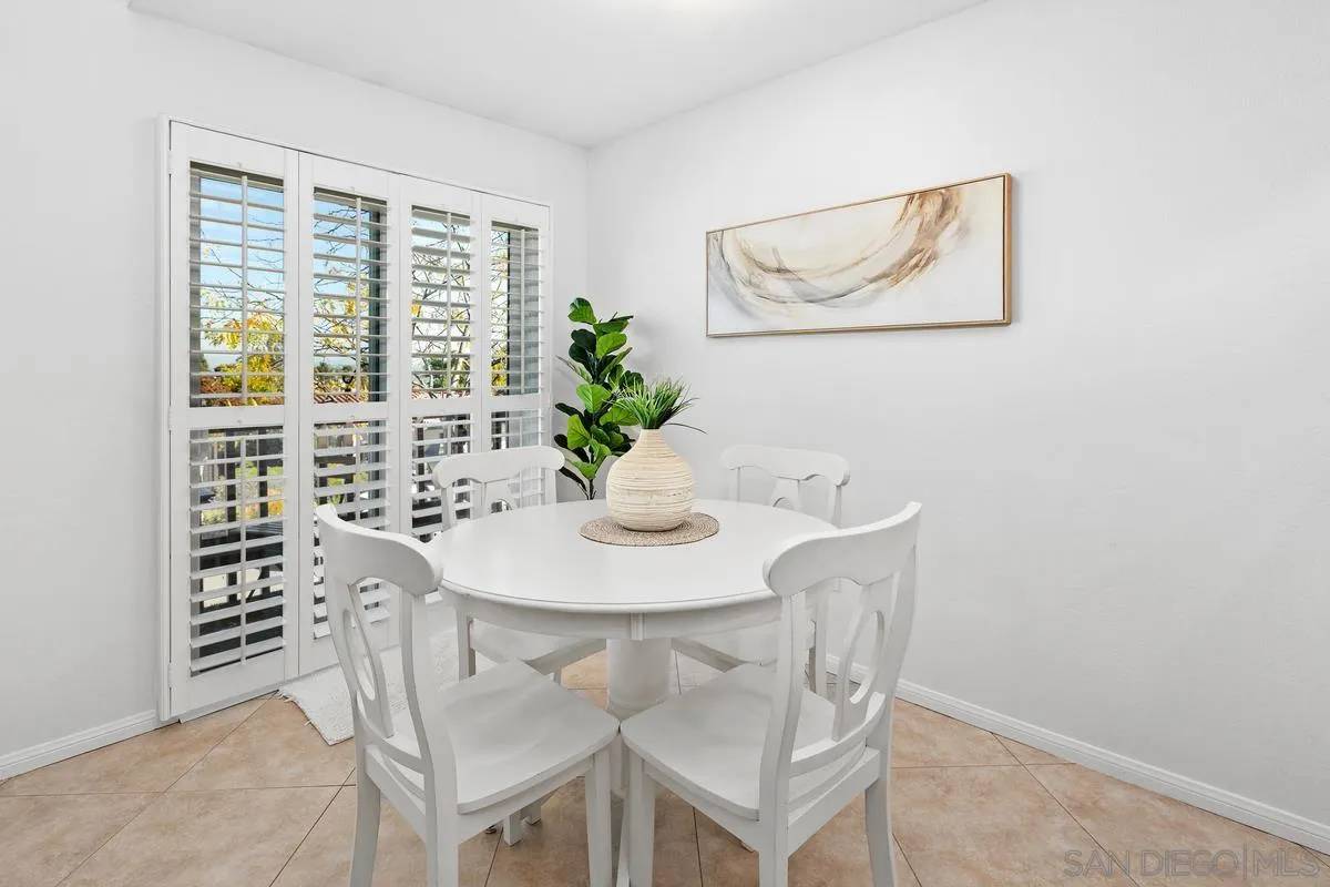 San Diego, CA 92111,1418 Camino Zalce