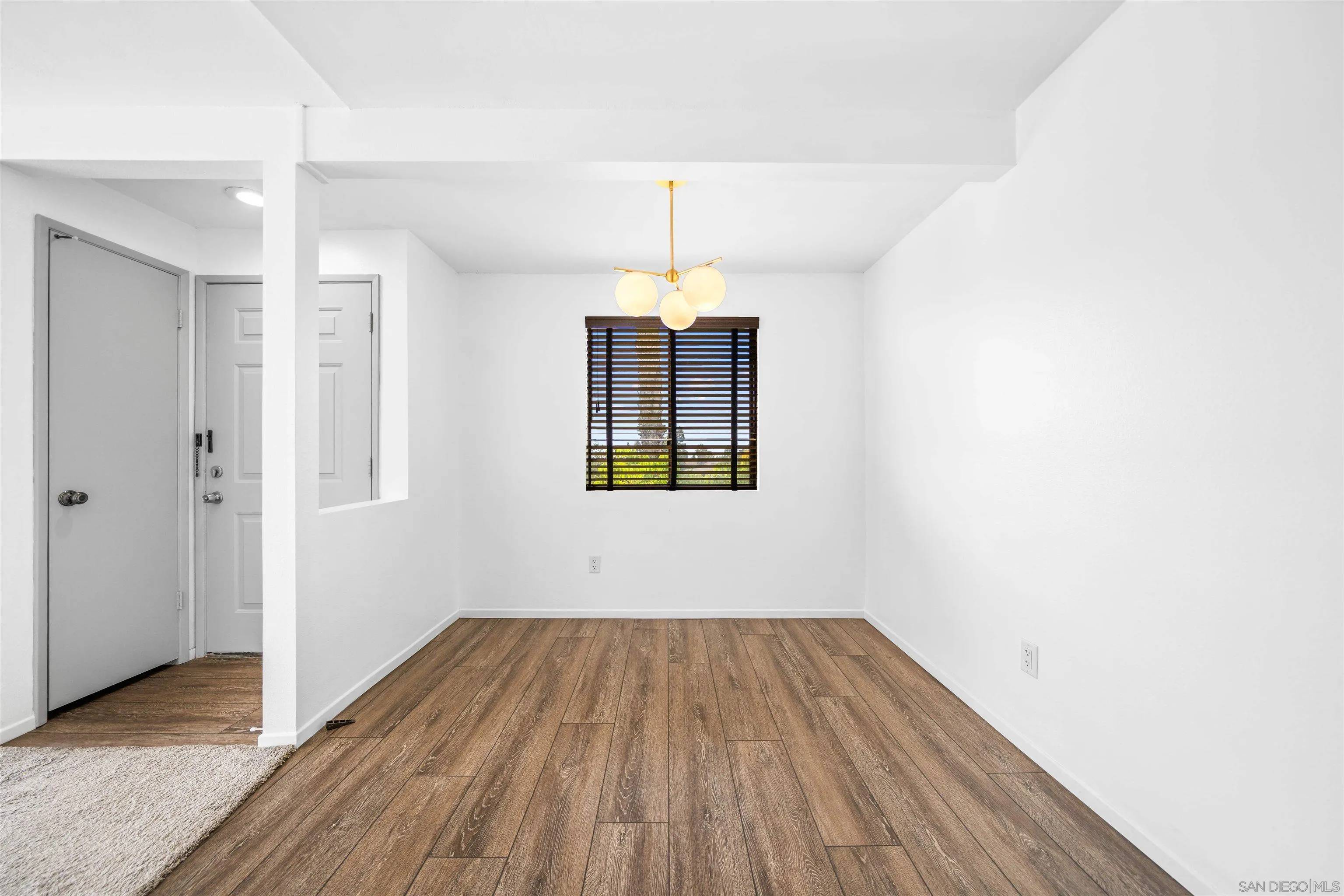 San Diego, CA 92129,9302 Twin Trails Dr #204