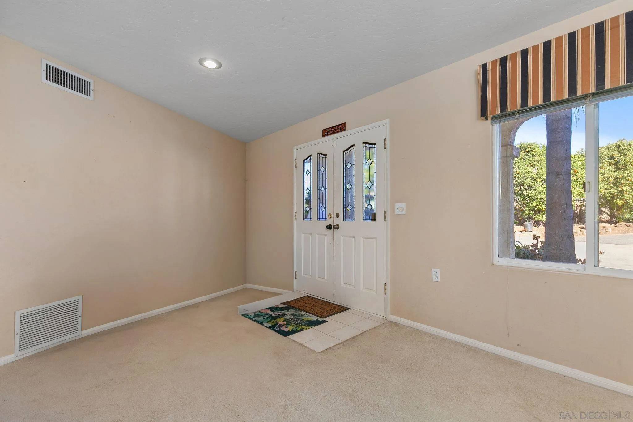 Valley Center, CA 92082,31848 Oak Glen Rd