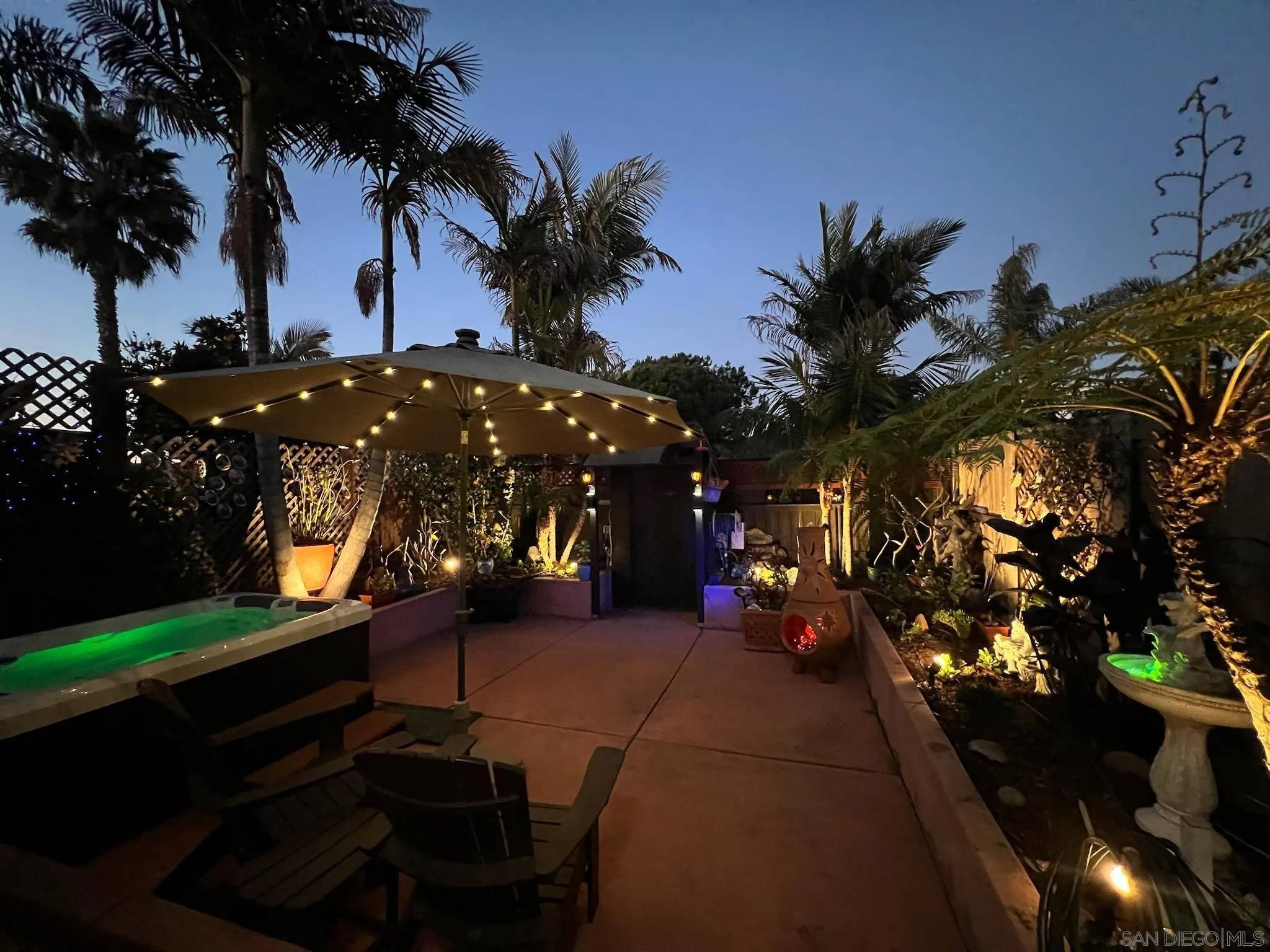 San Diego, CA 92107,4685 Long Branch Ave