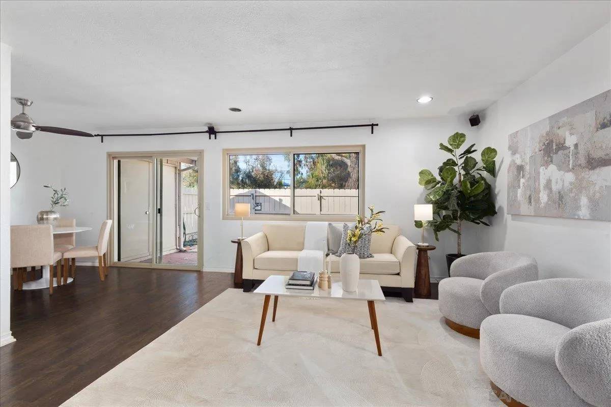 San Diego, CA 92139,2728 Casey St