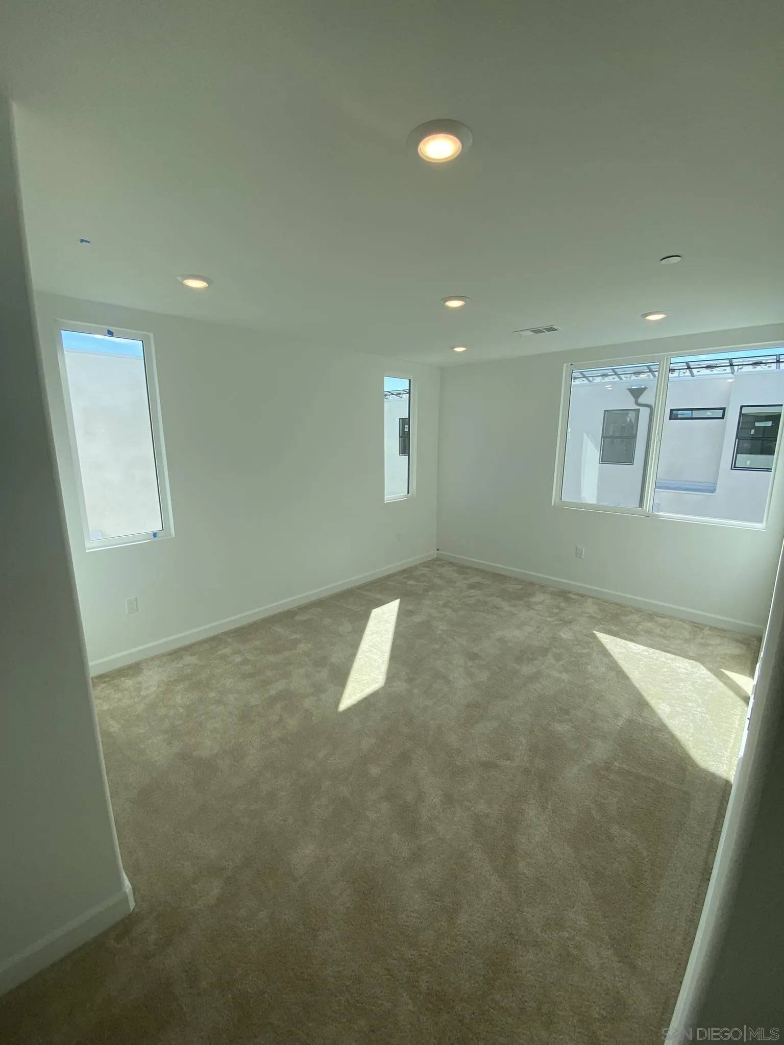 San Diego, CA 92154,2301 Acara Cir #3 - ROOM FOR RENT IN 4 BR HOUSE