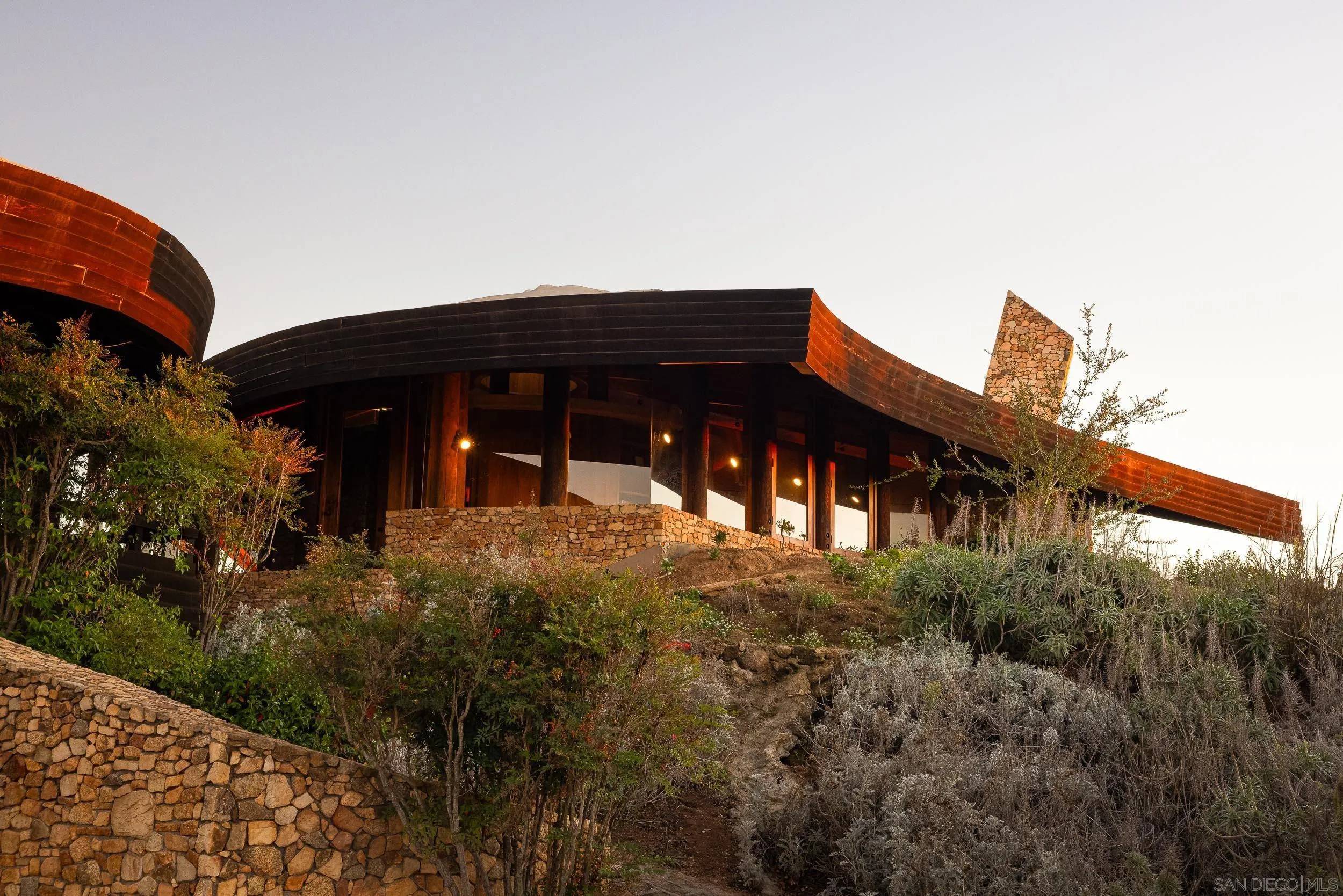 Valley Center, CA 92082,10650 Old Castle Road