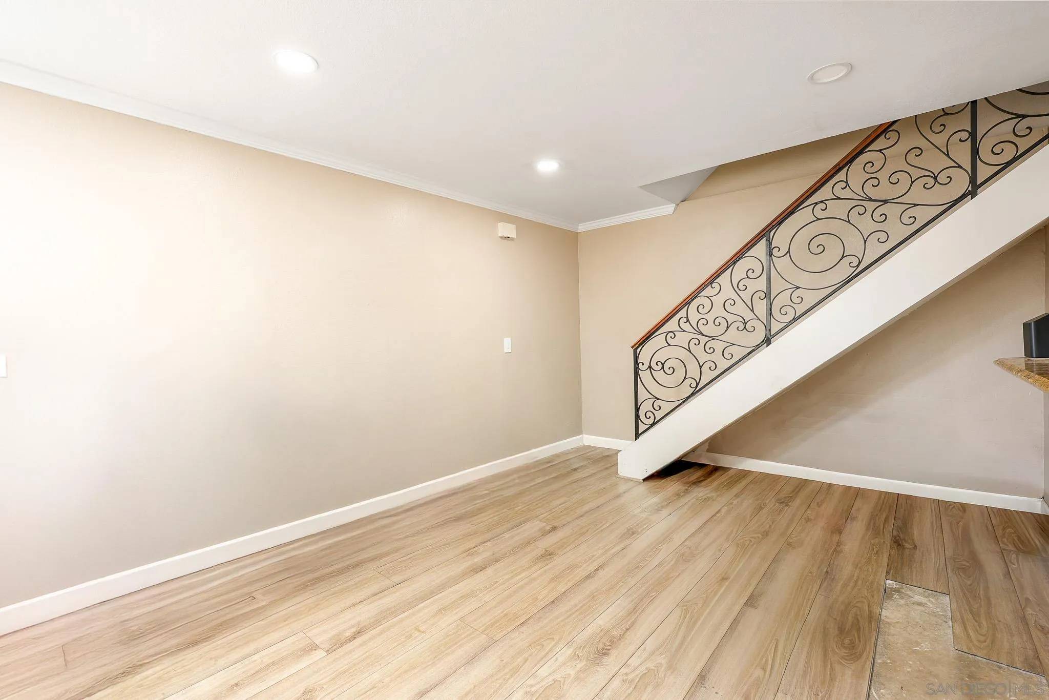 San Ysidro, CA 92173,2830 Terrace Pine Dr #C