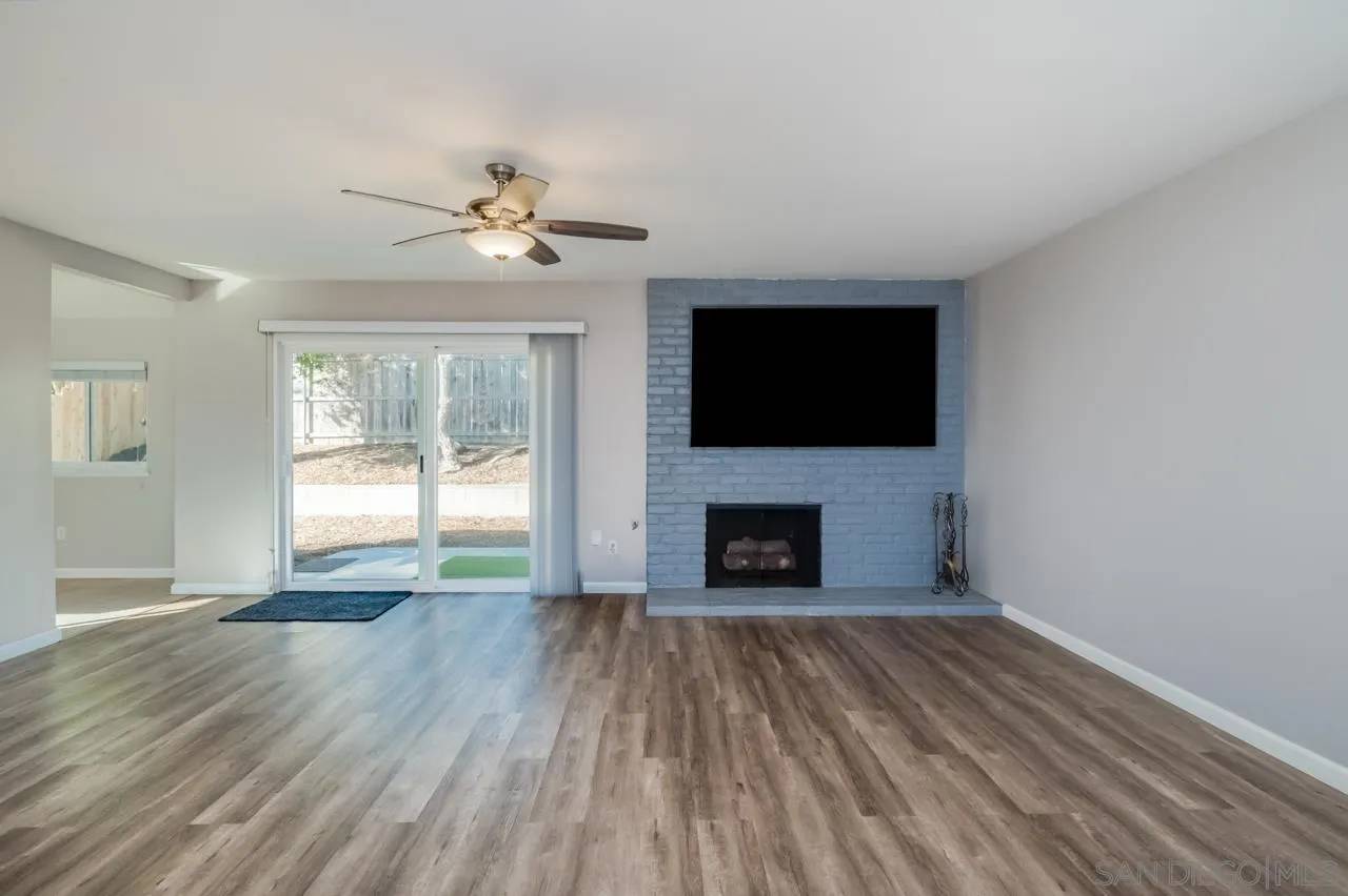 San Diego, CA 92117,4374 Mount Hukee Ave