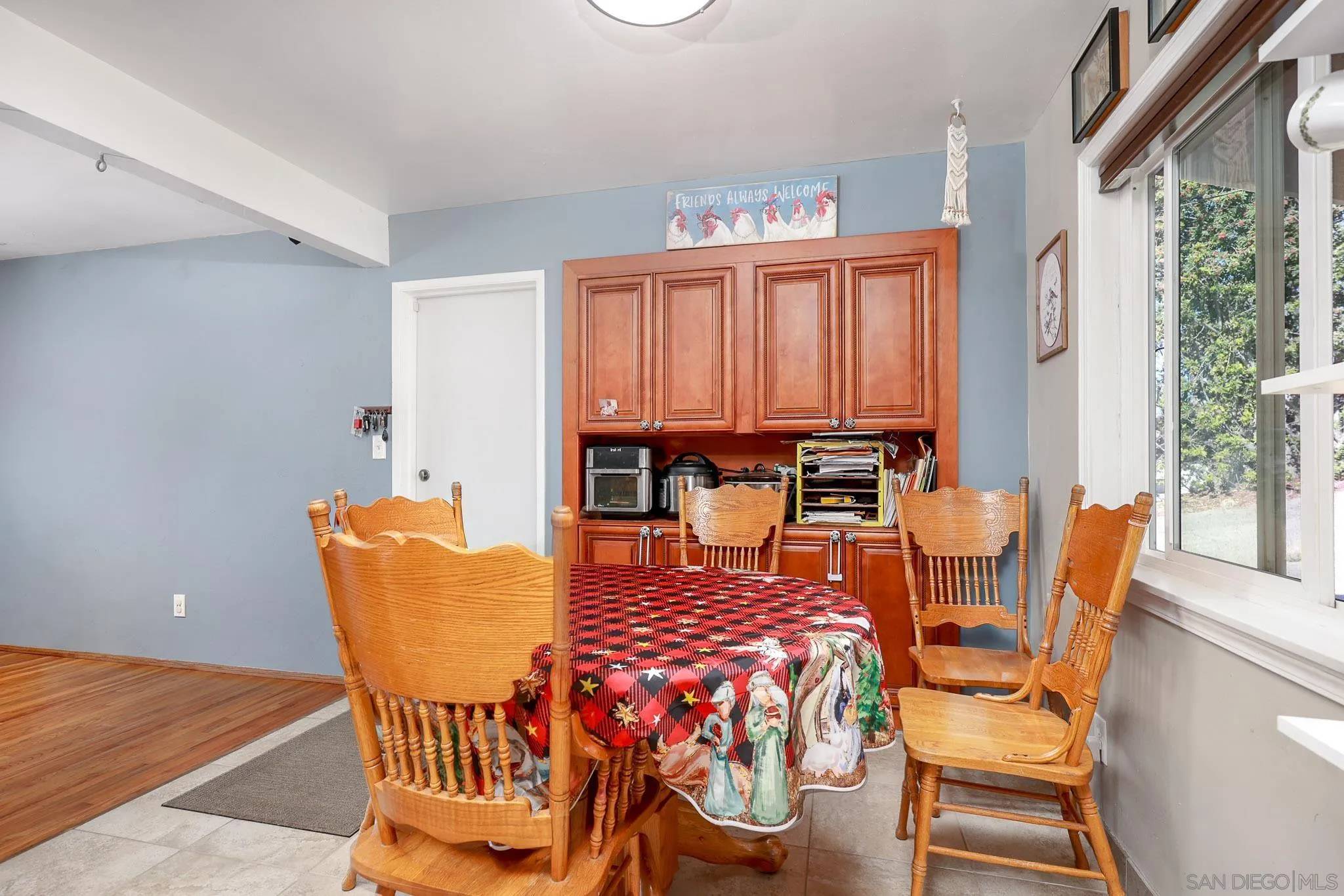 El Cajon, CA 92021,7948 Shalamar Dr