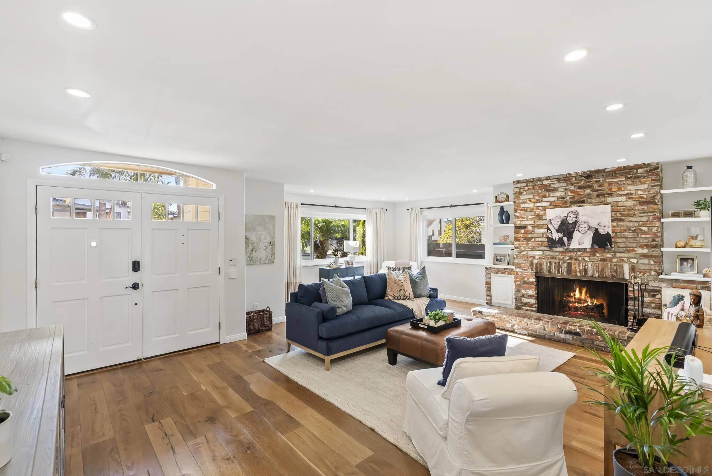 San Diego, CA 92107,4474 Niagara Ave