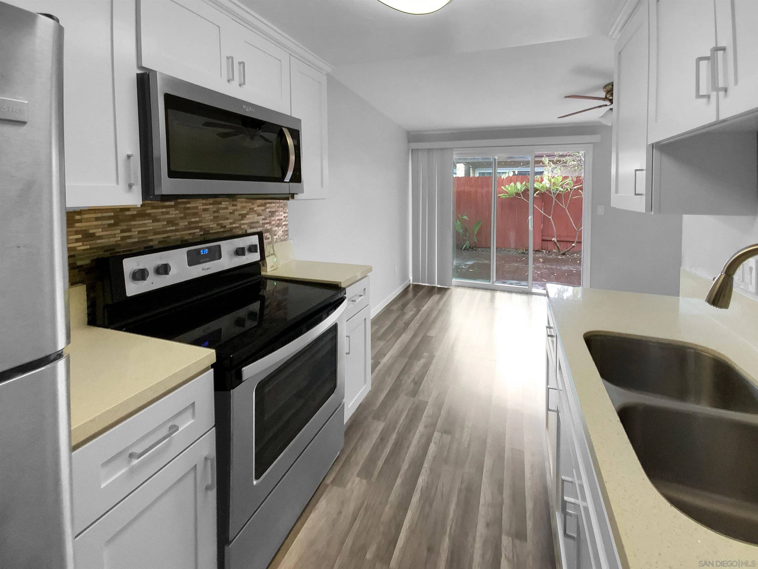 Chula Vista, CA 91910,630 J St