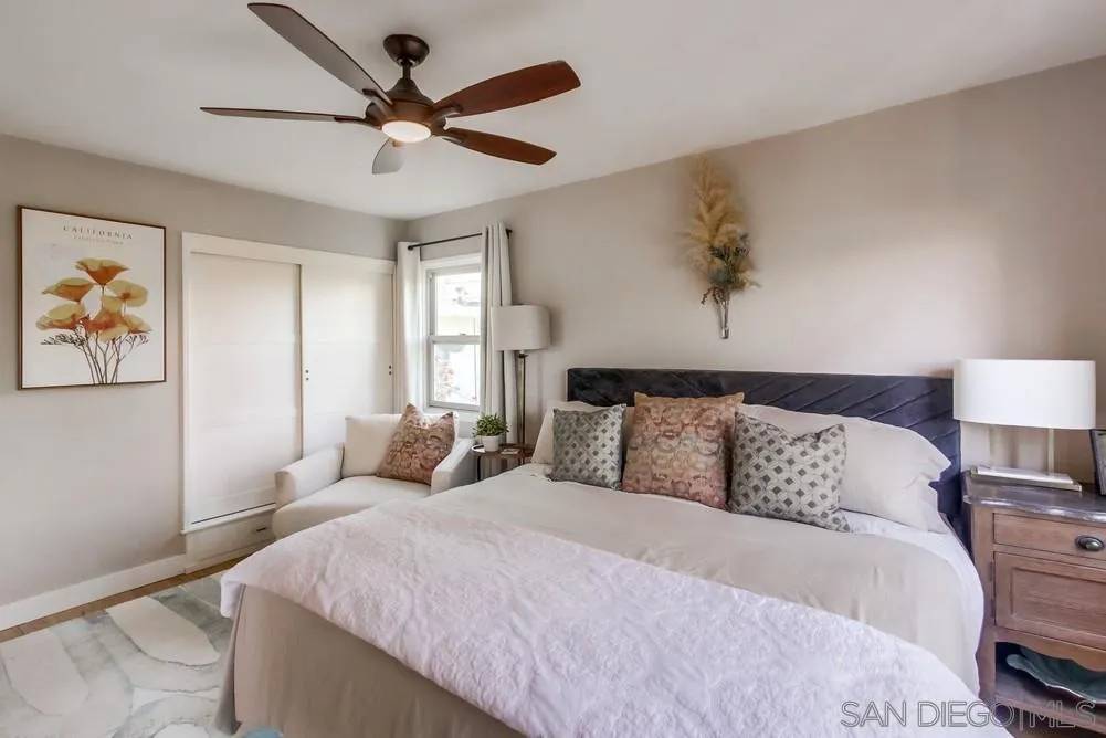 San Diego, CA 92115,5438 B Gilbert Drive #B